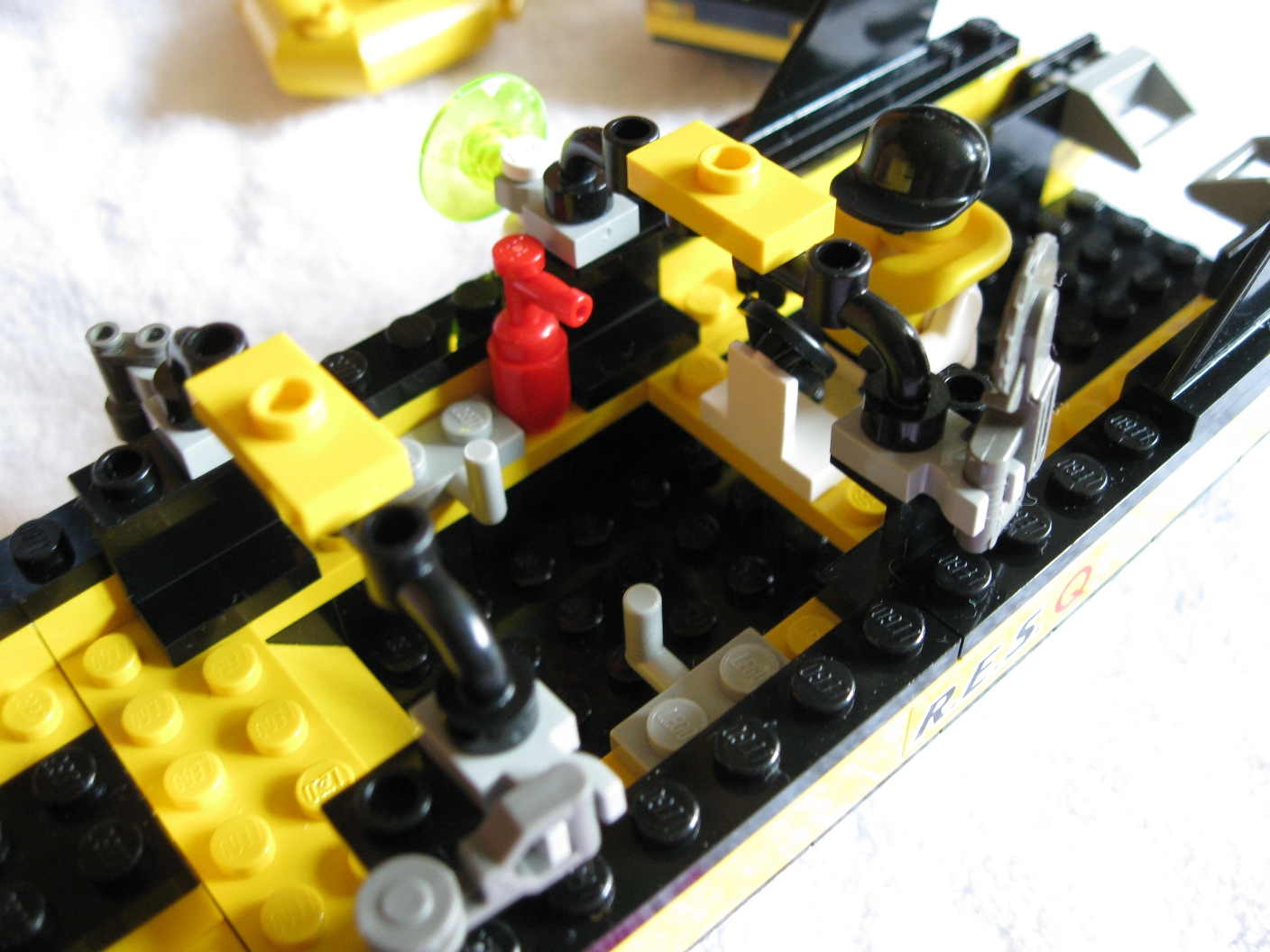 6451shipclose2.jpg