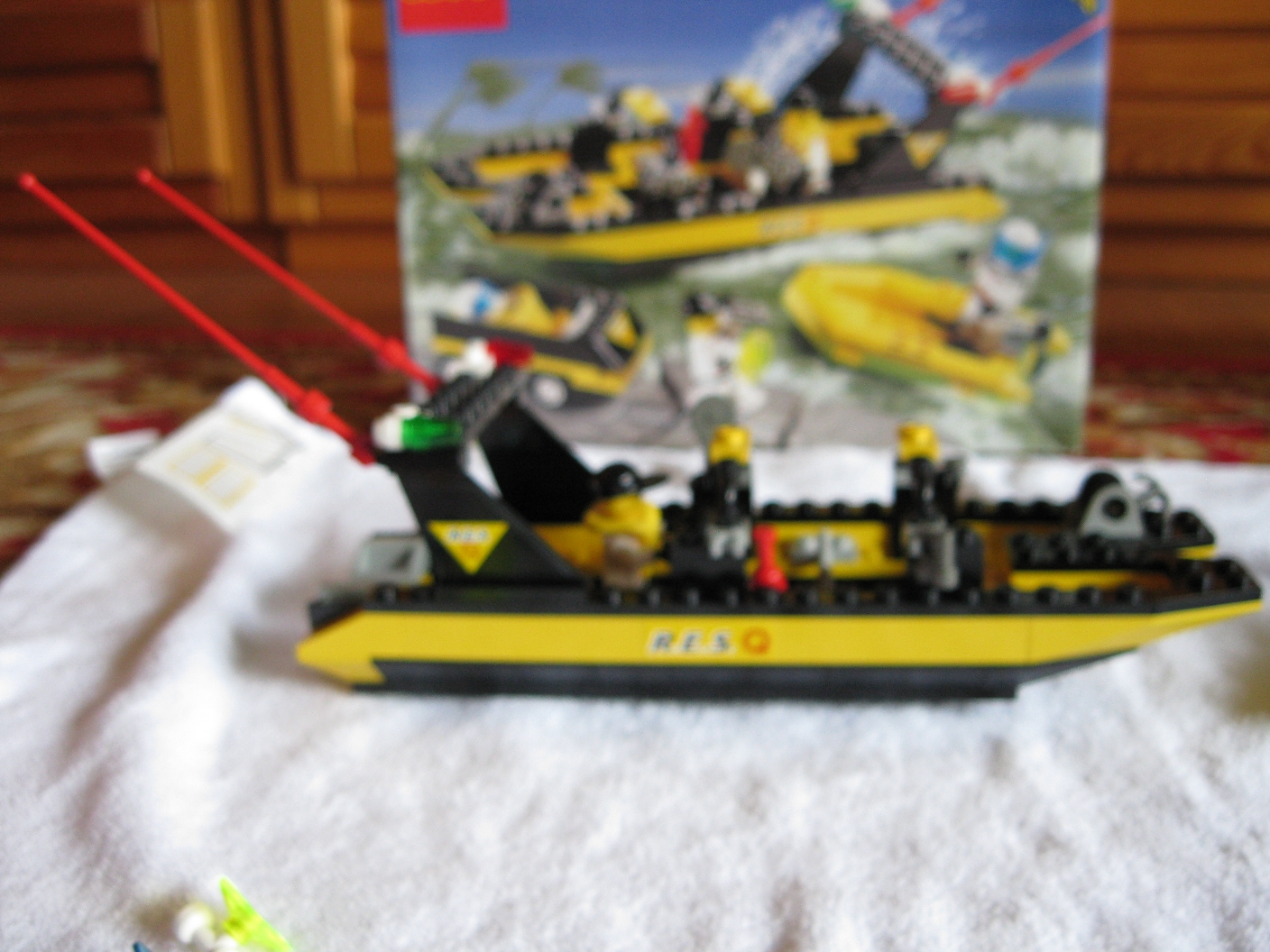 6451shipright.jpg