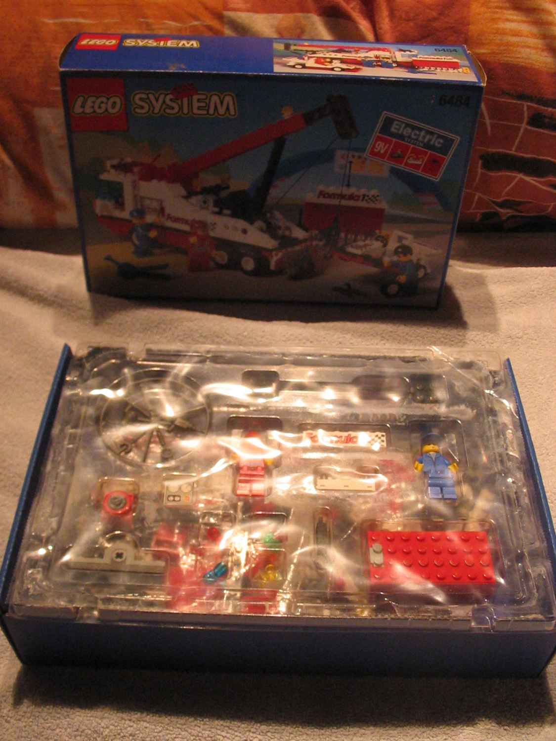 6484display2.jpg