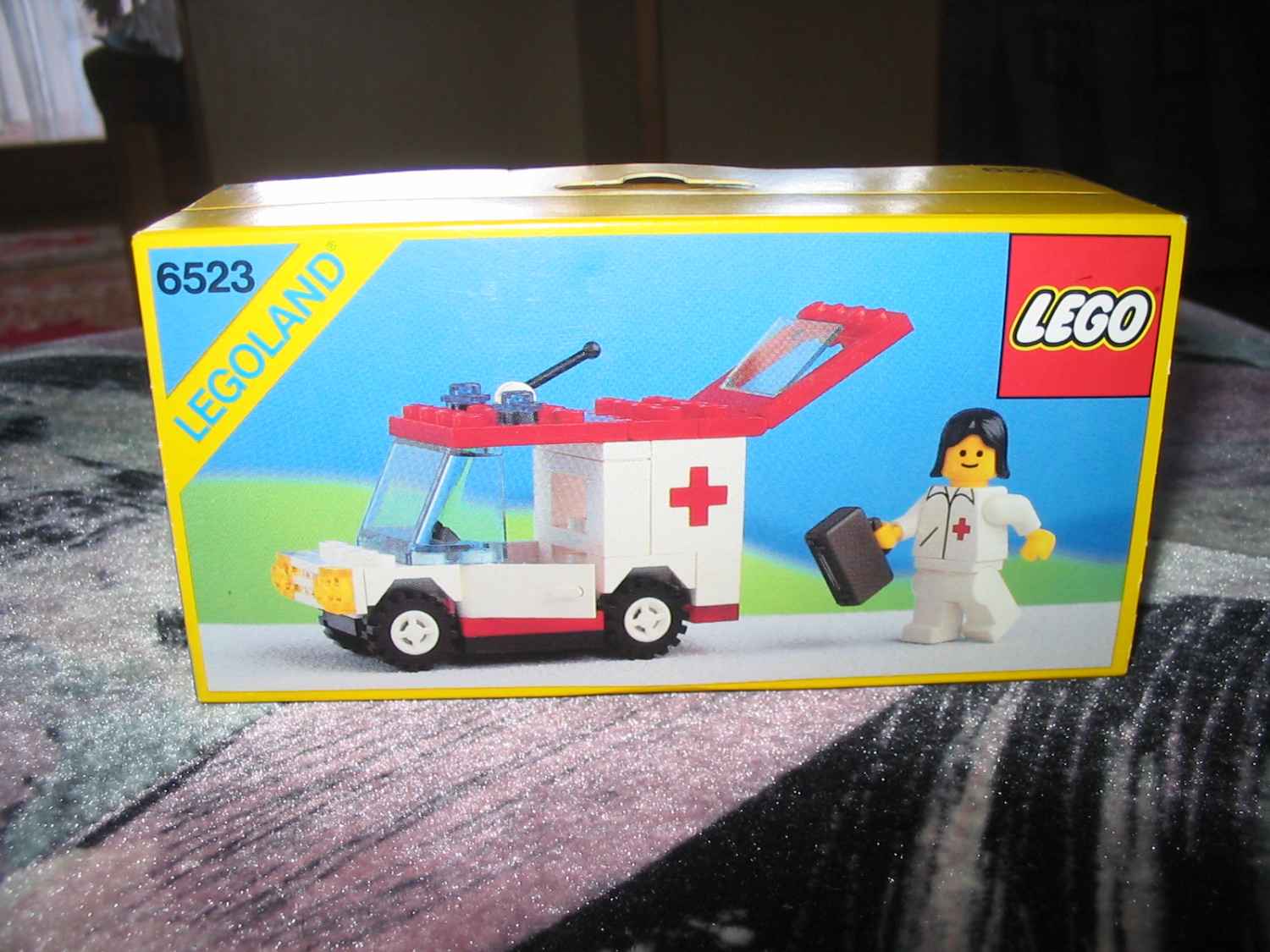 6523box.jpg