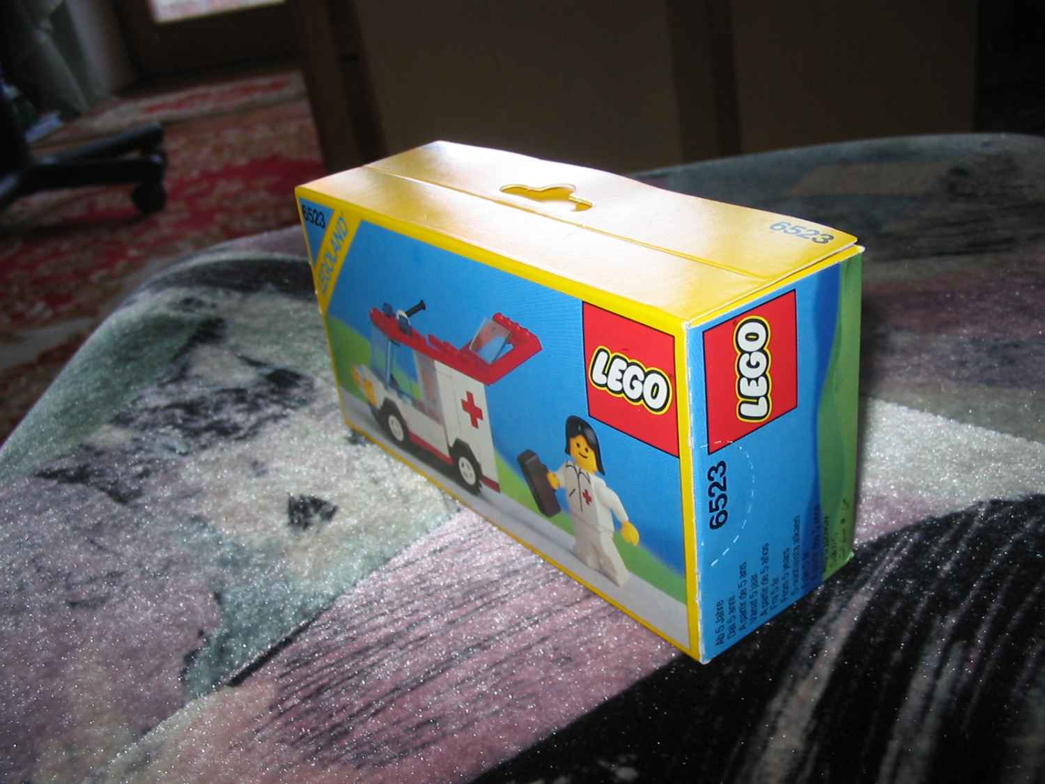 6523box2.jpg