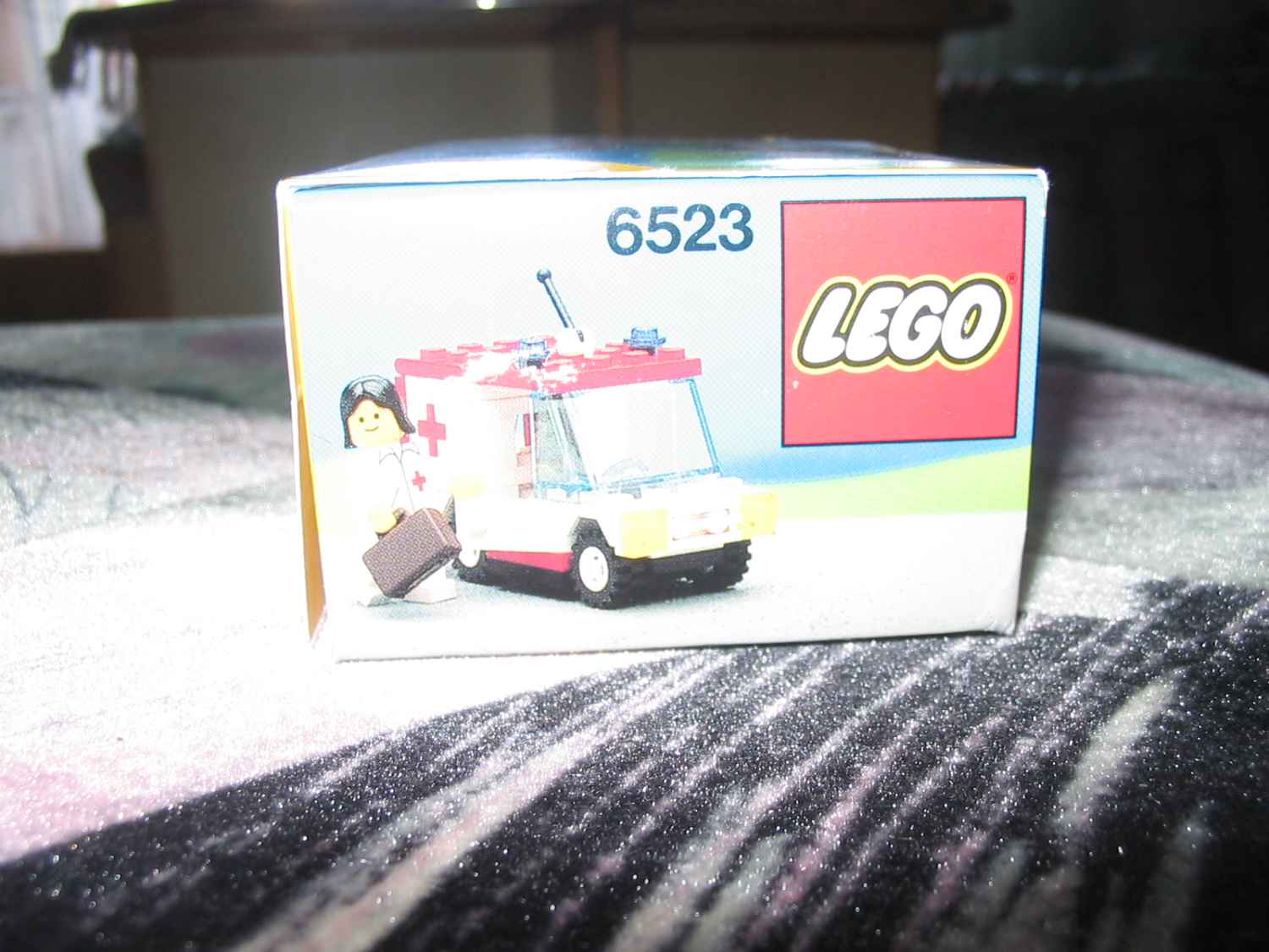 6523box5.jpg