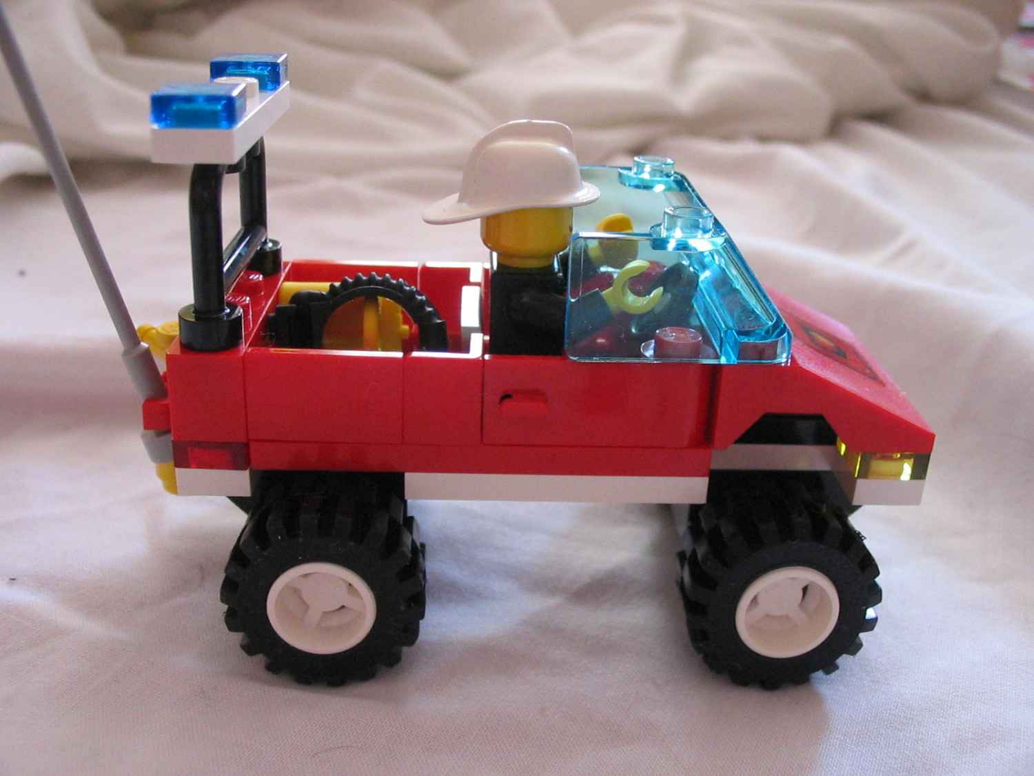 6525right.jpg