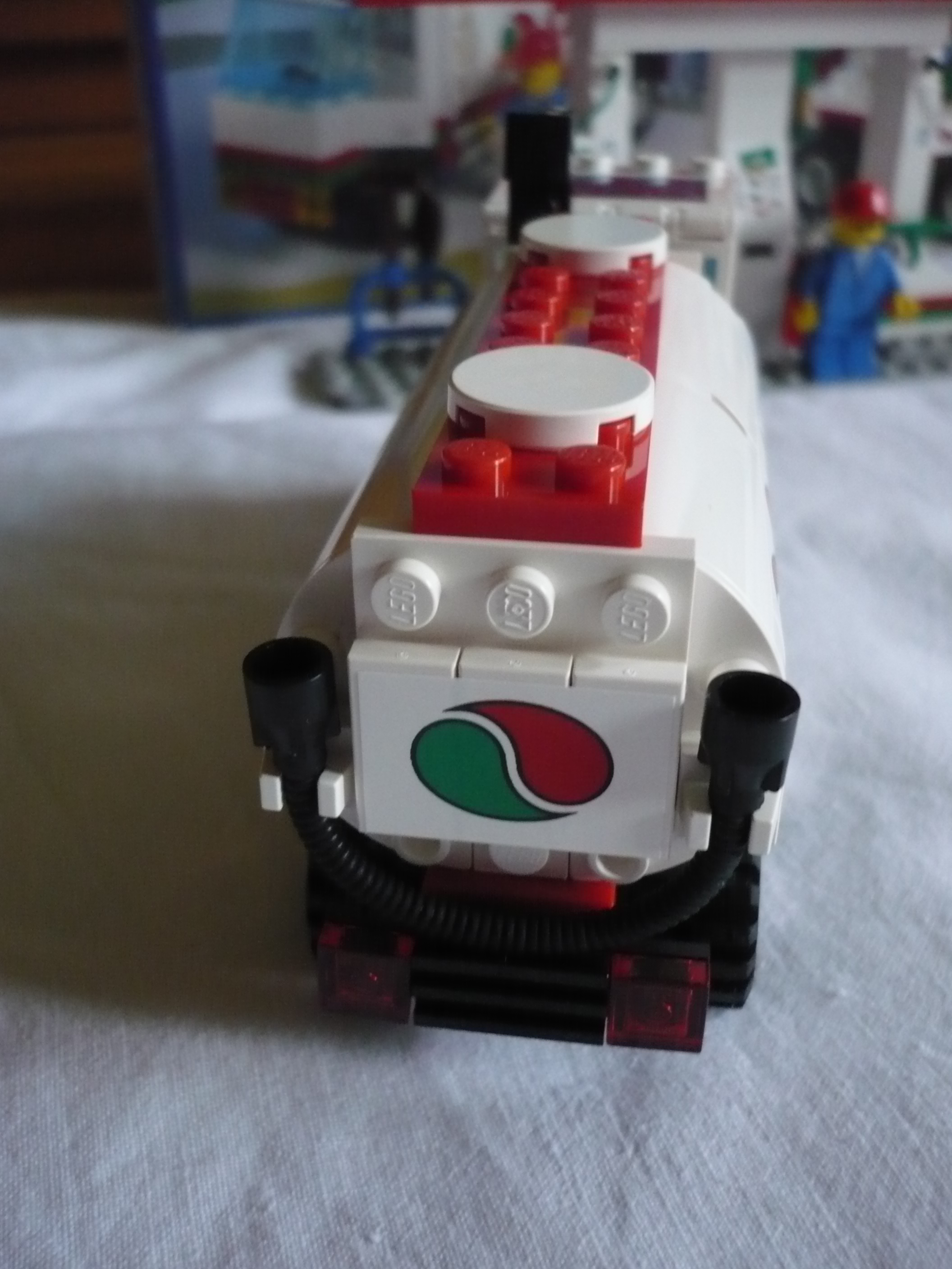 6562tankerback.jpg