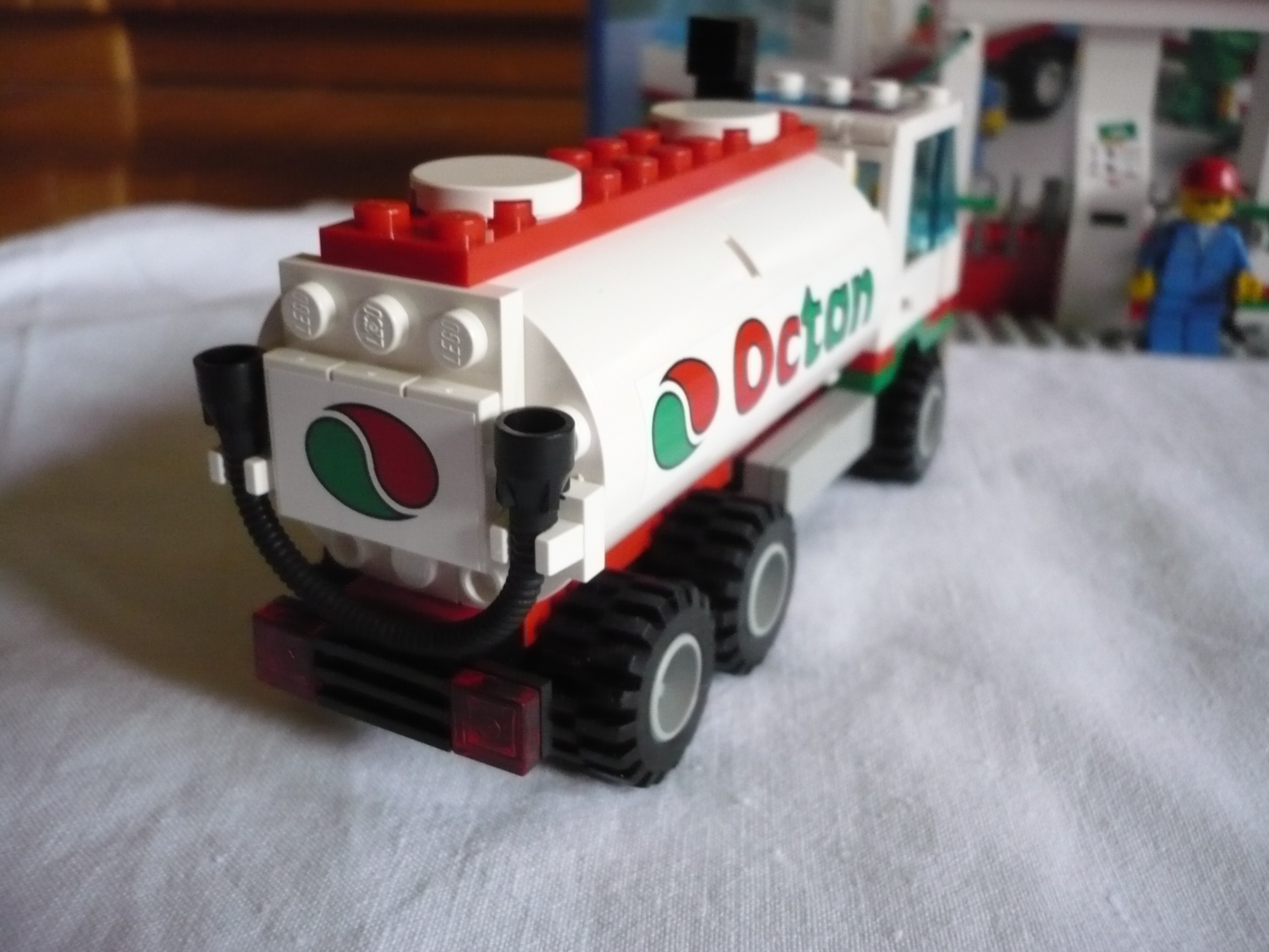 6562tankerbackside.jpg
