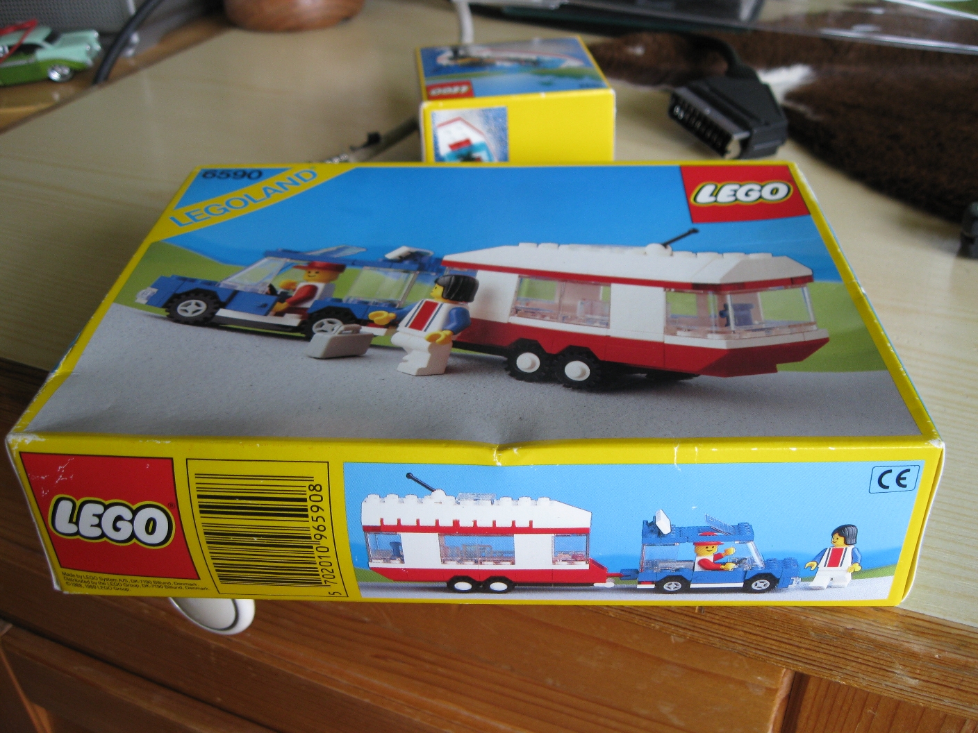 6590box6.jpg
