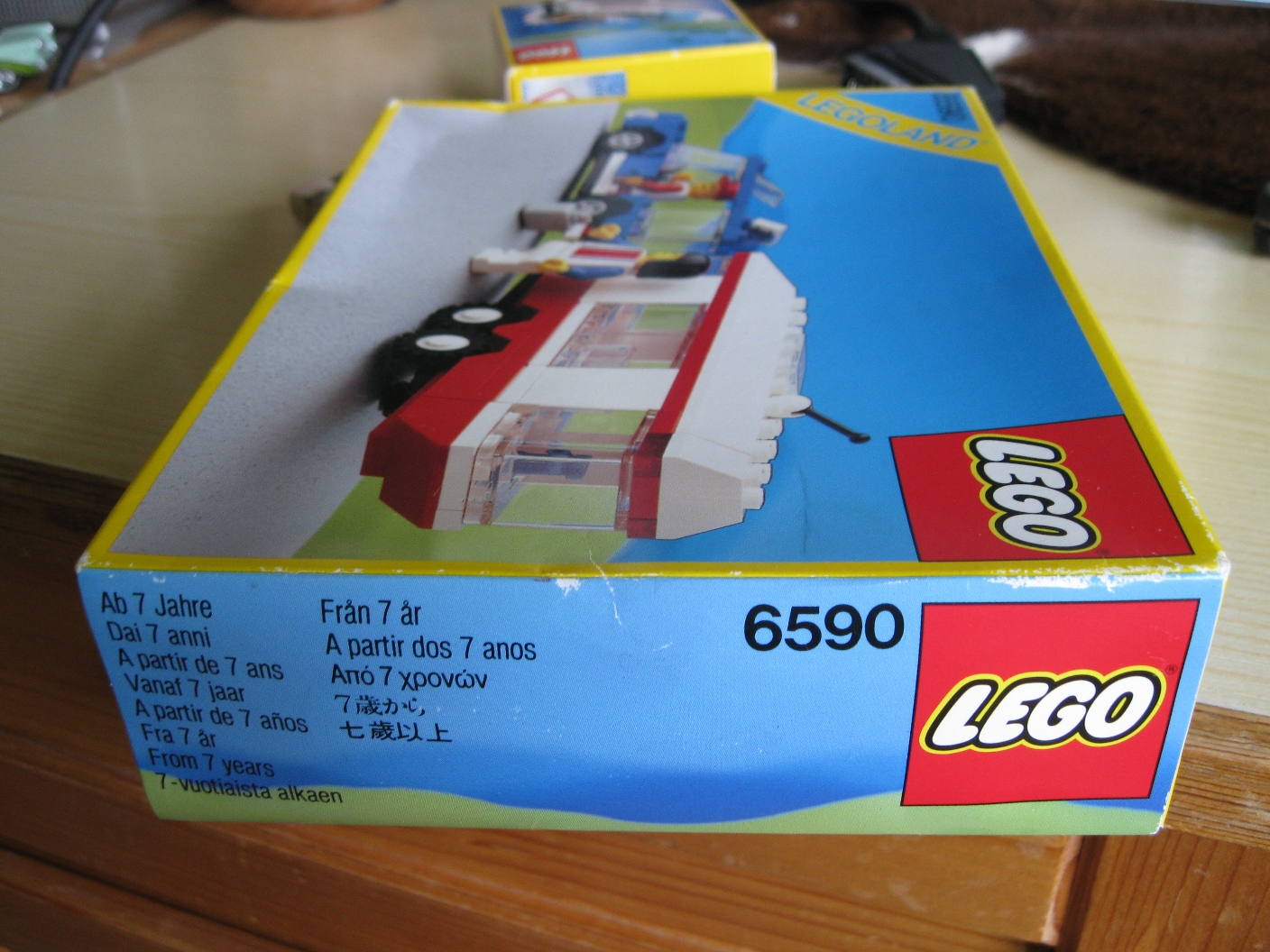 6590box7.jpg