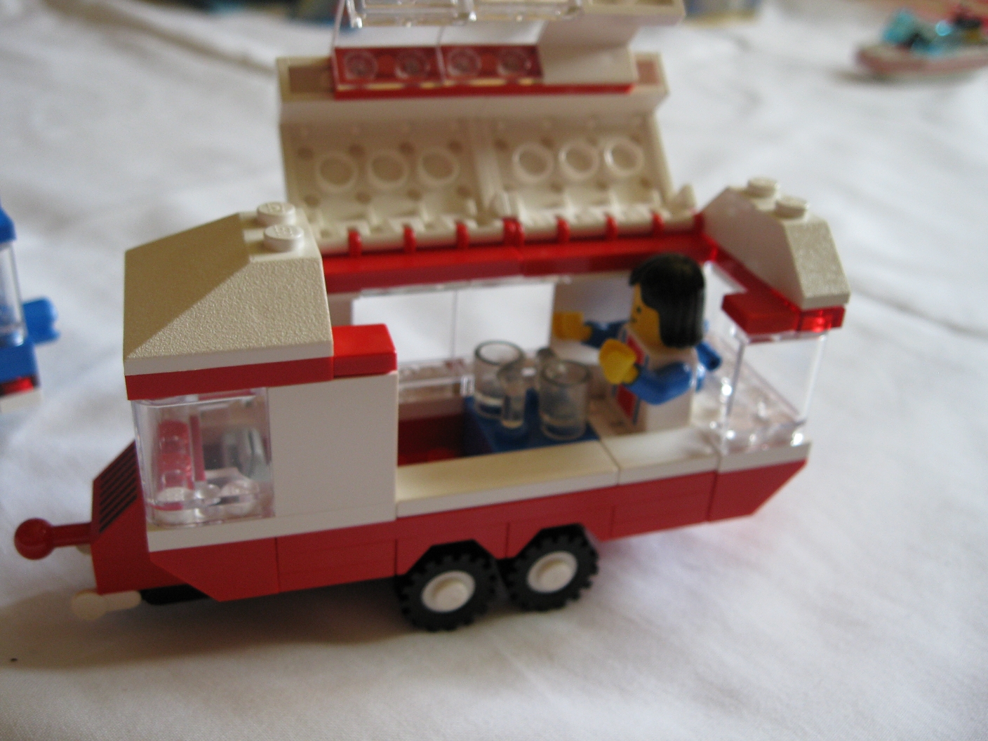 6590camperinside4.jpg