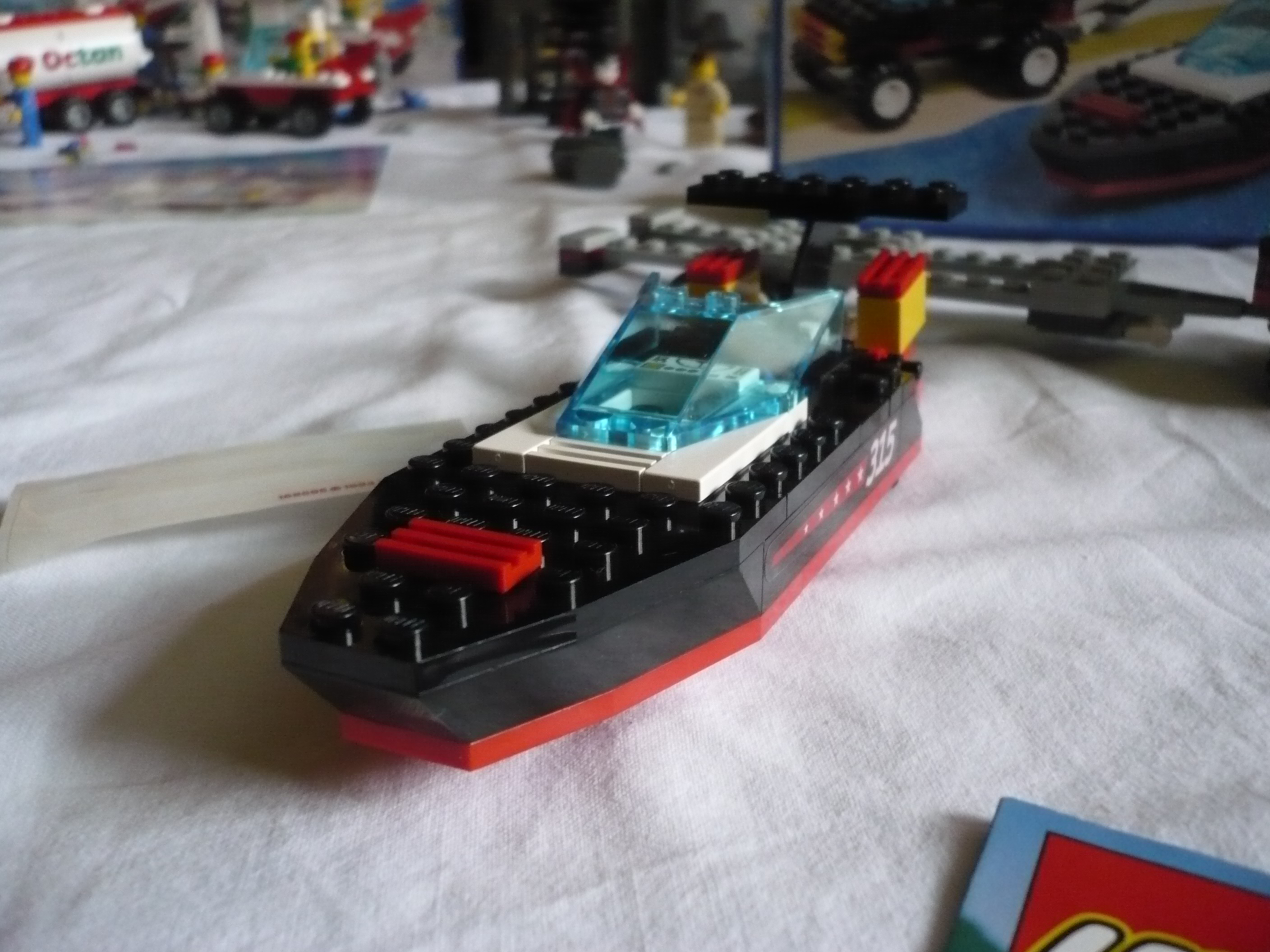 6596boatfrontside2.jpg