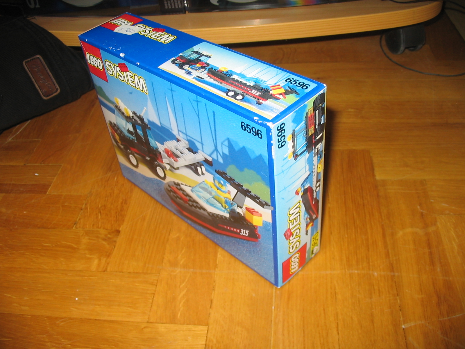 6596box2.jpg