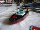 6596boatfrontside2.jpg