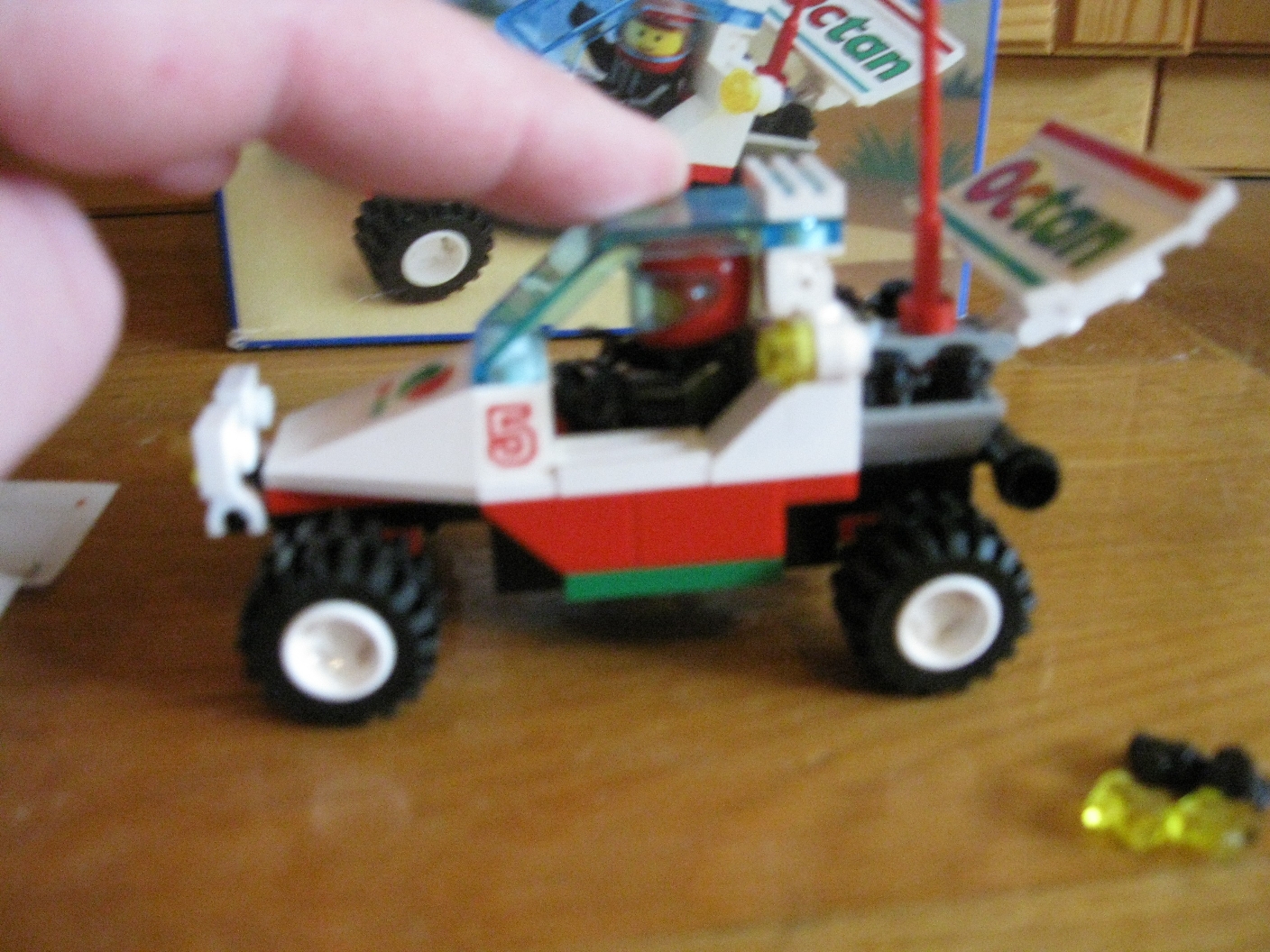 6648left2.jpg