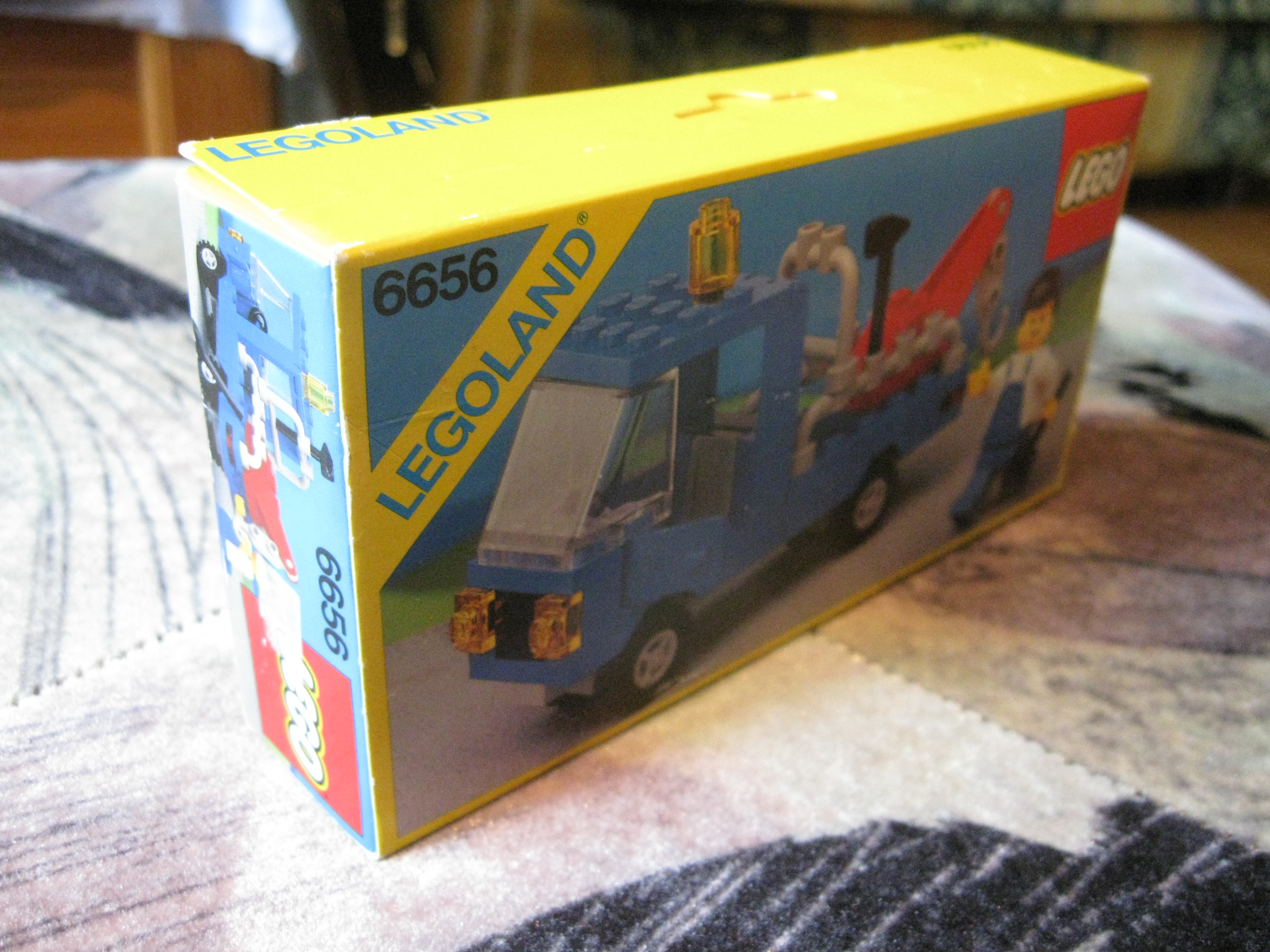 6656box6.jpg
