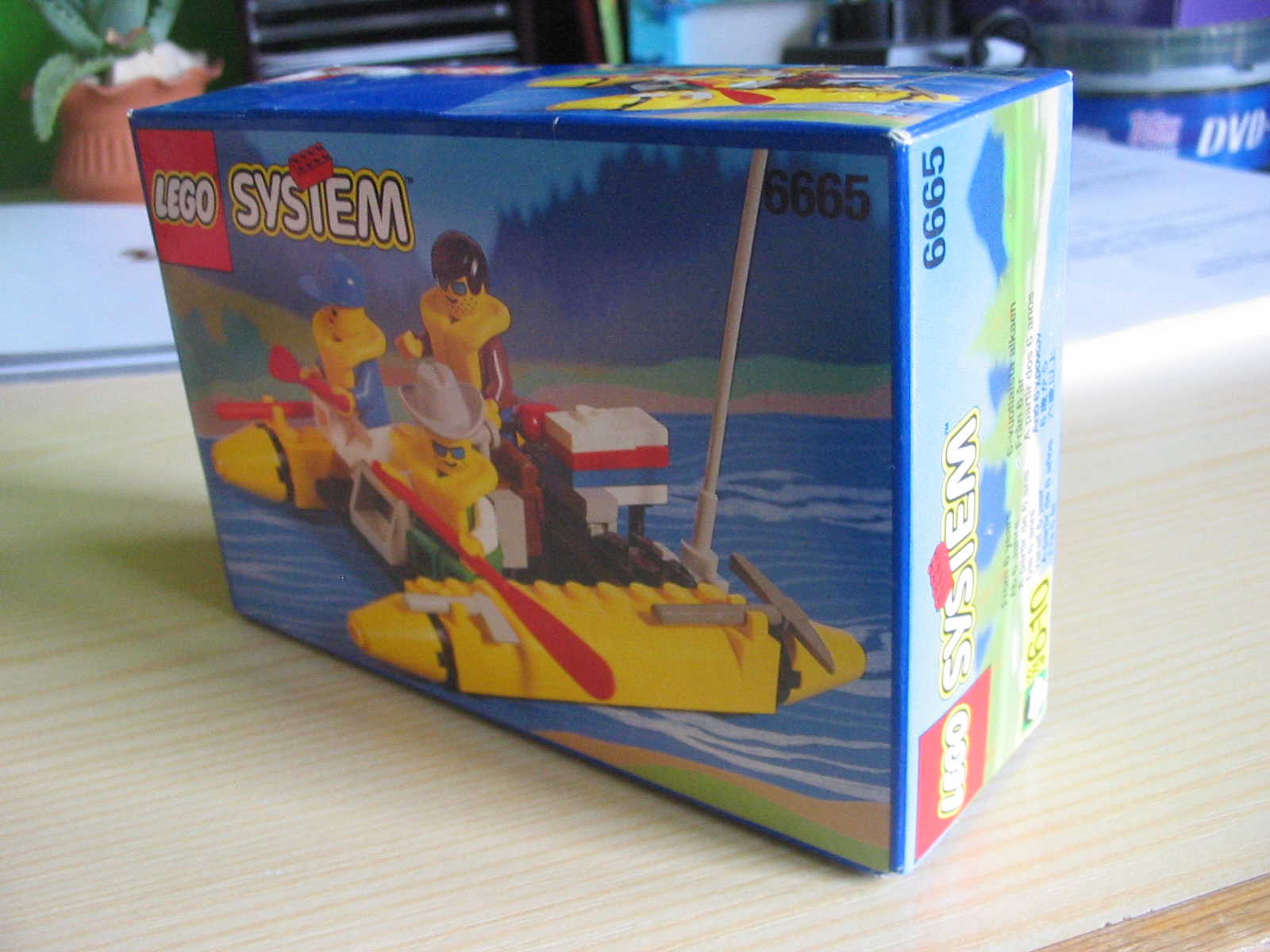 6665box2.jpg