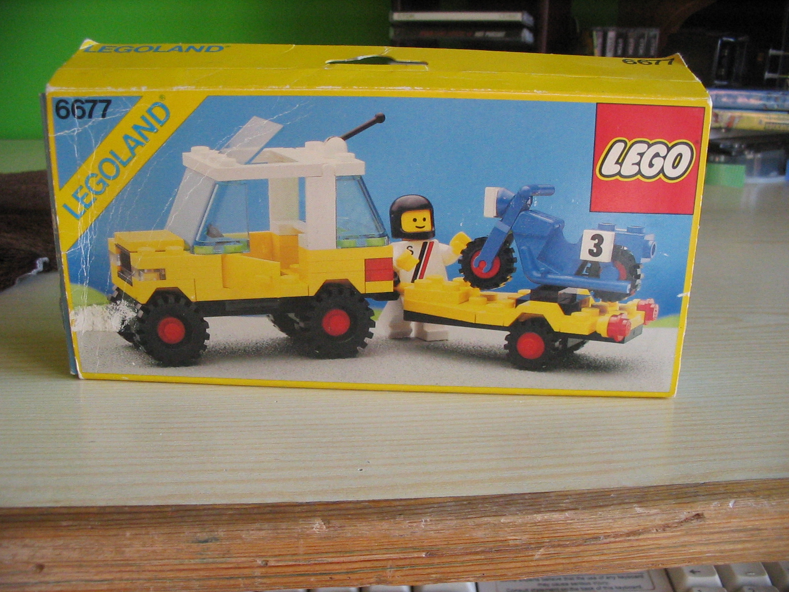 6677box.jpg