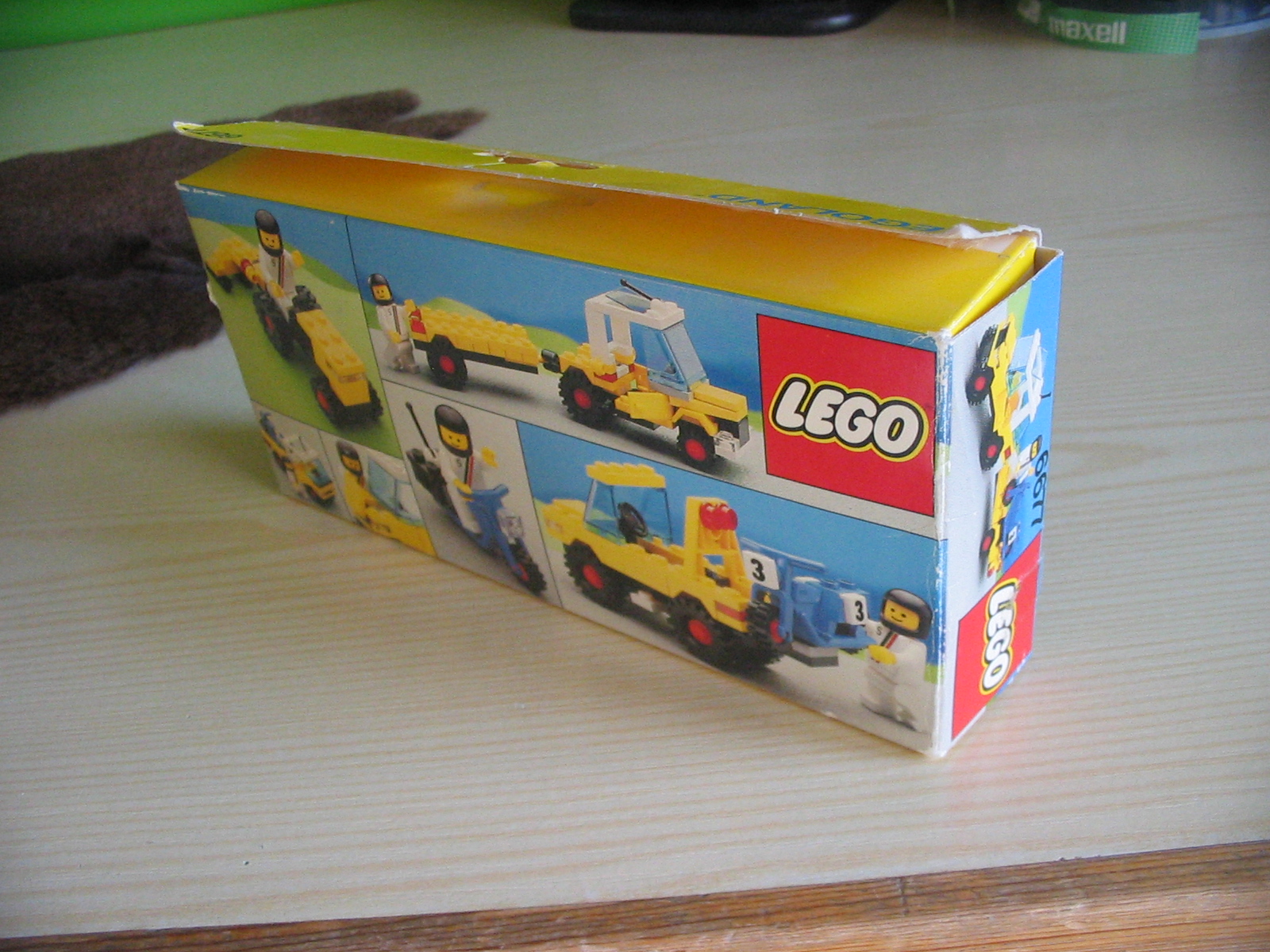 6677box5.jpg