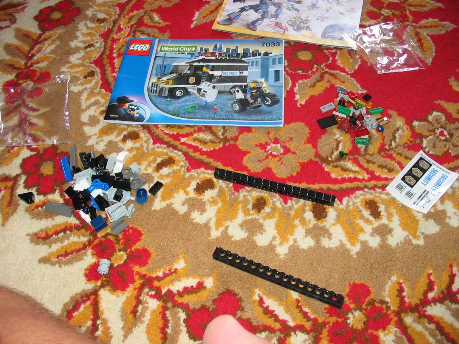 7033c.jpg