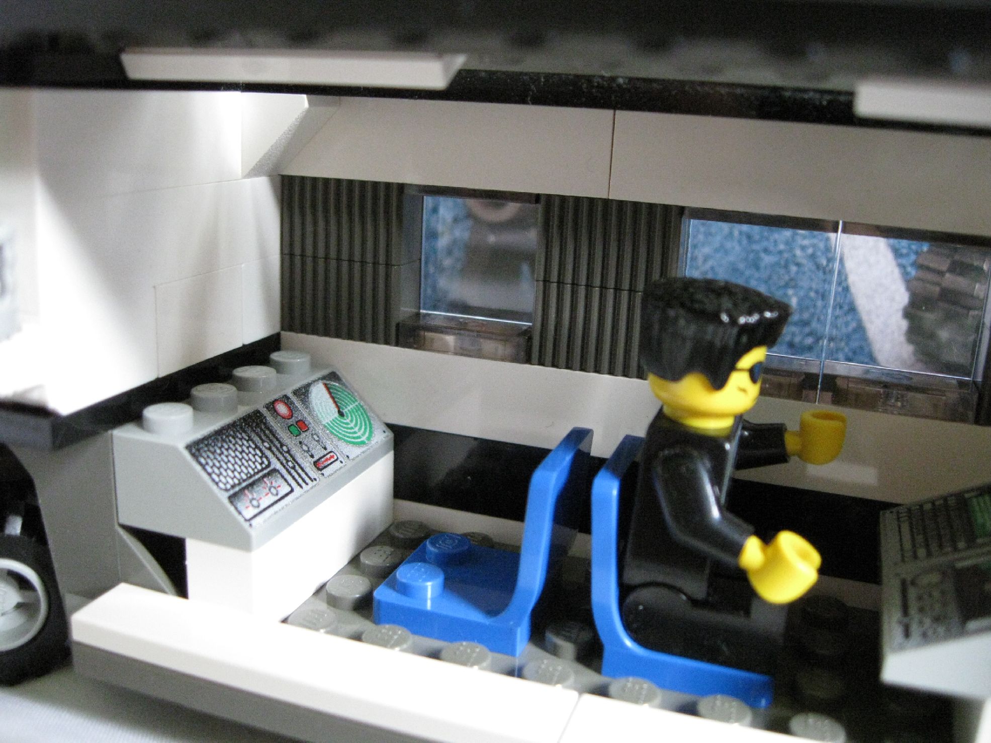 img_2009.jpg