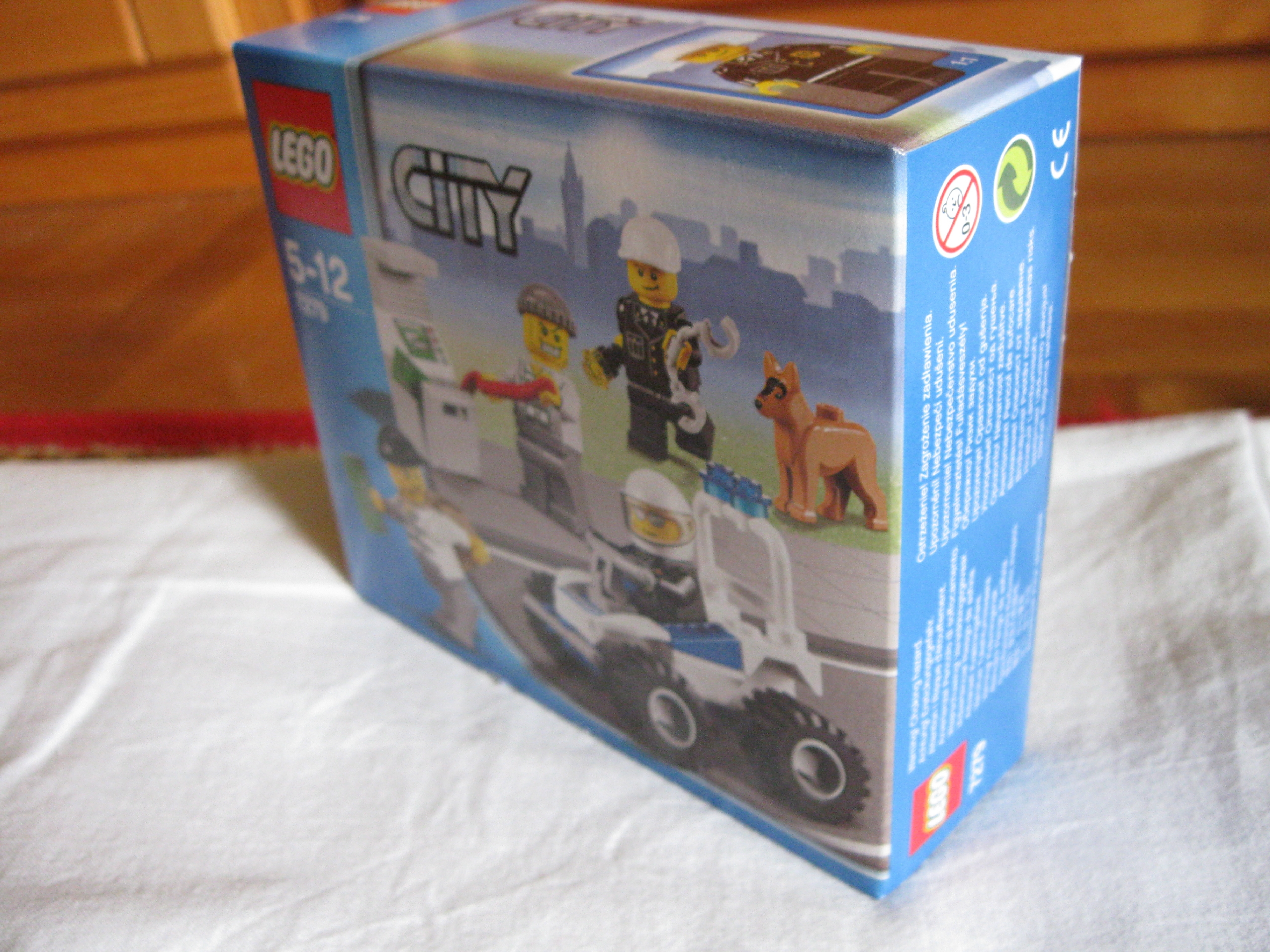 7279box2.jpg