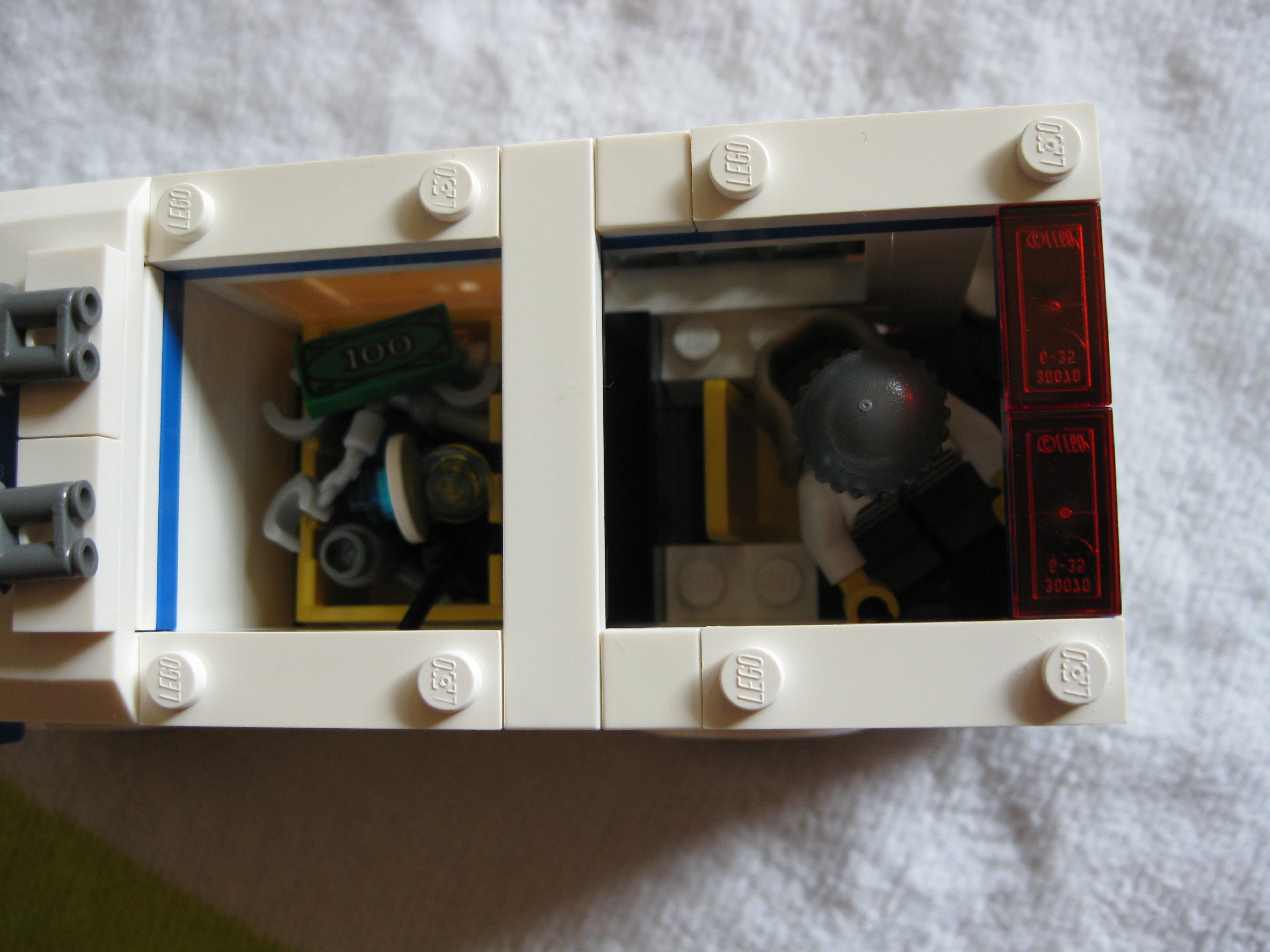7286vaninside9.jpg