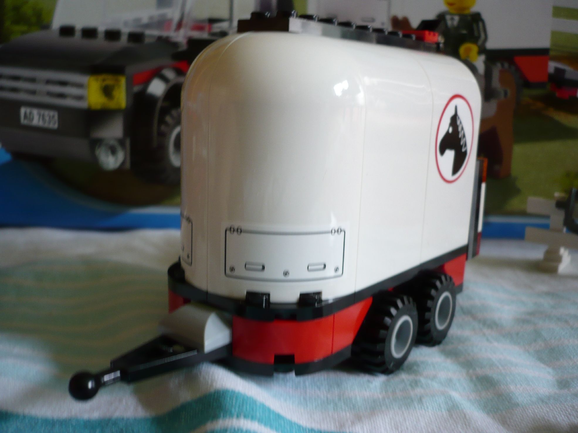 7635trailerside.jpg