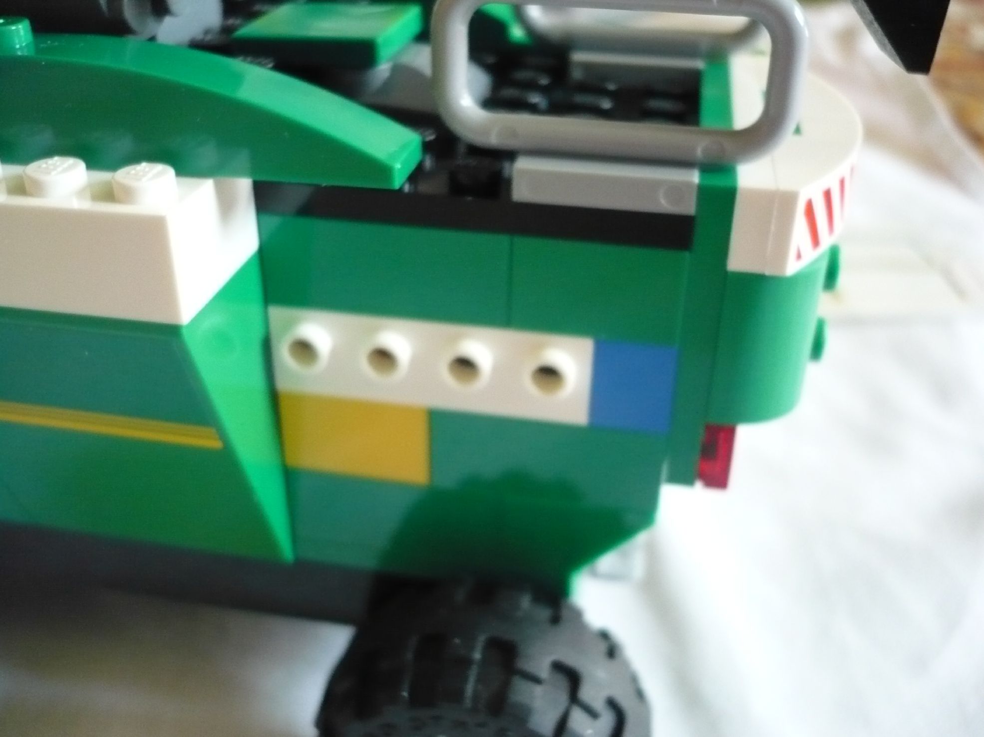 7636side14.jpg