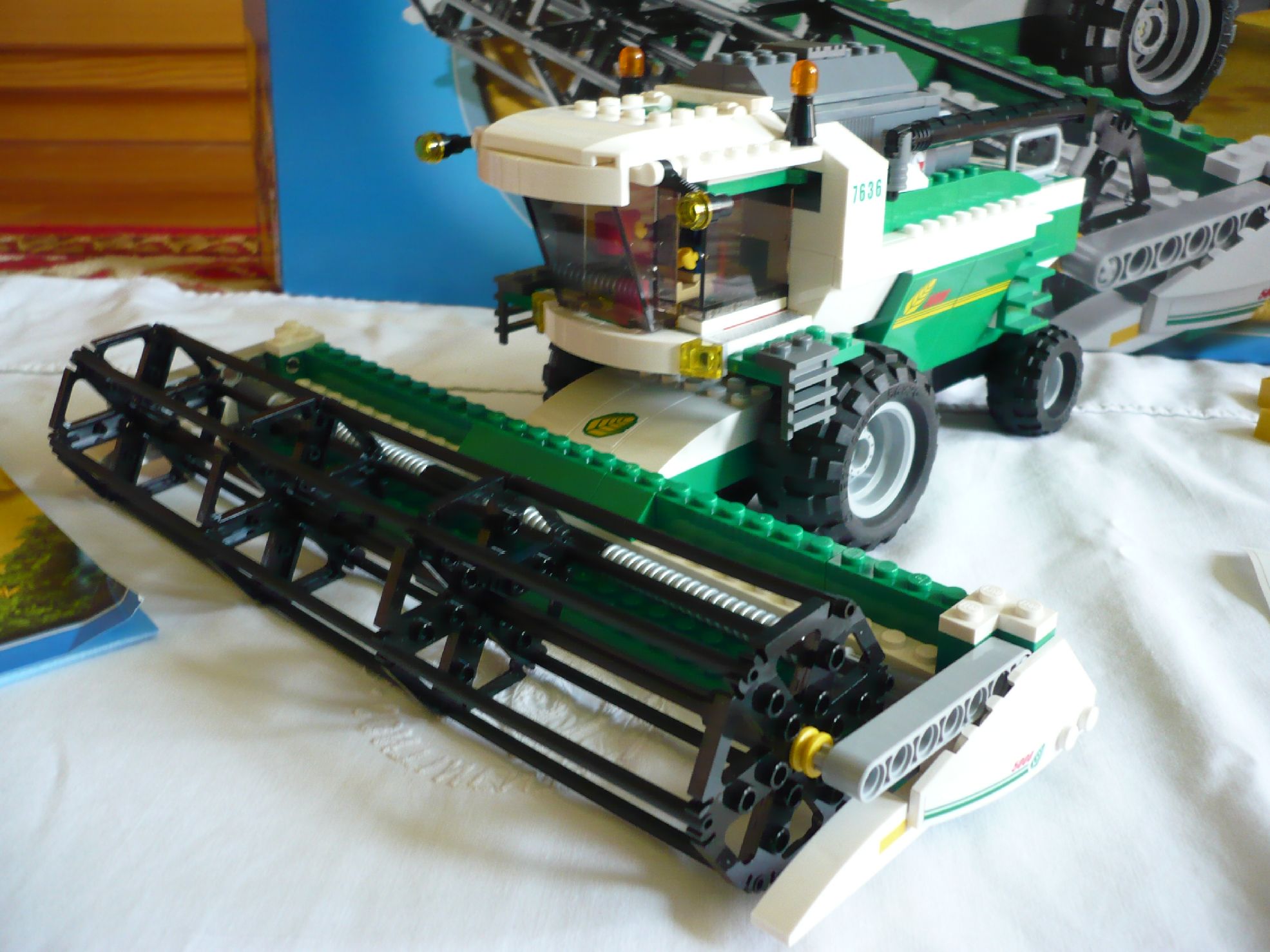 7636side8.jpg