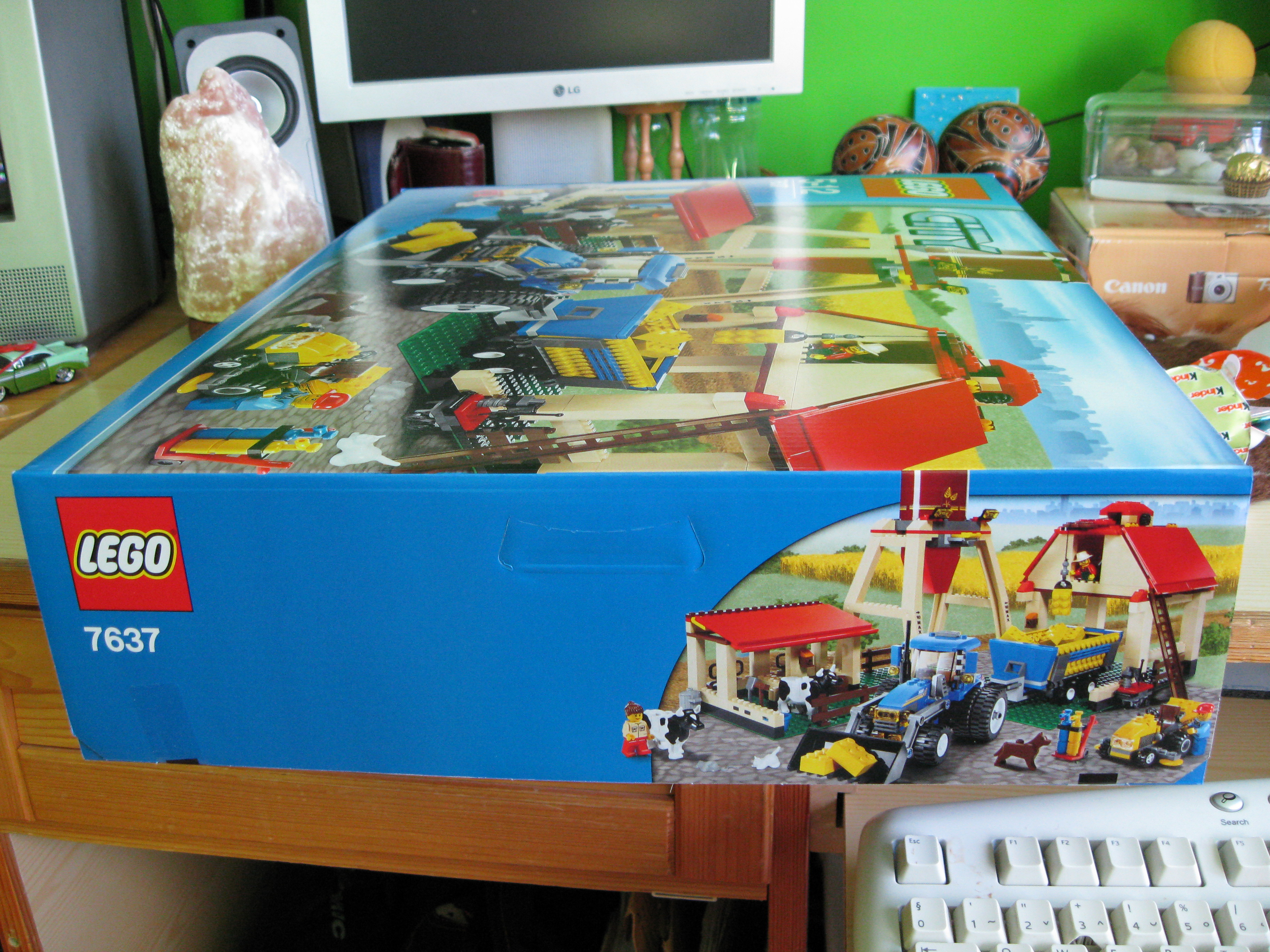 7637box5.jpg