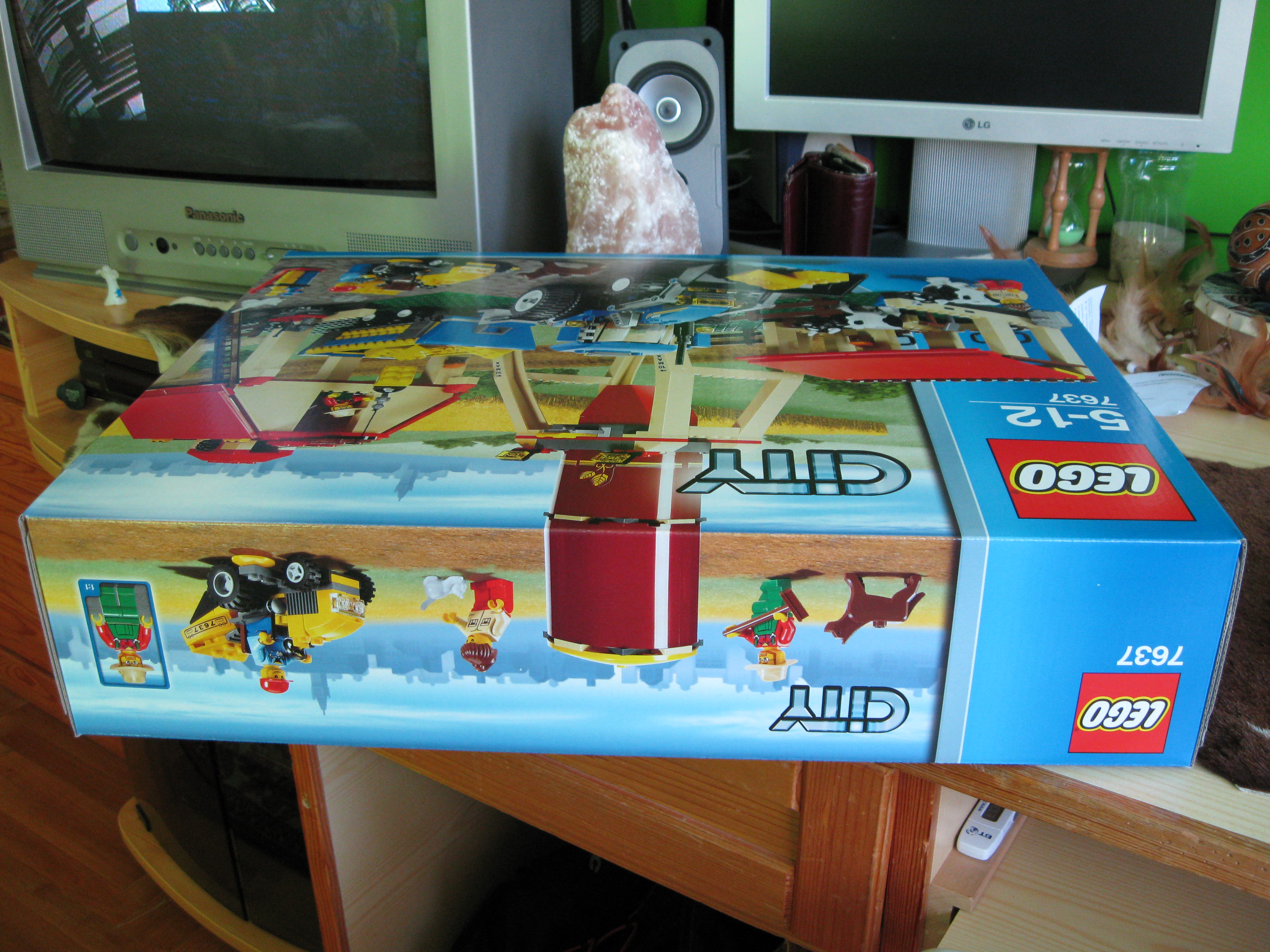 7637box6.jpg