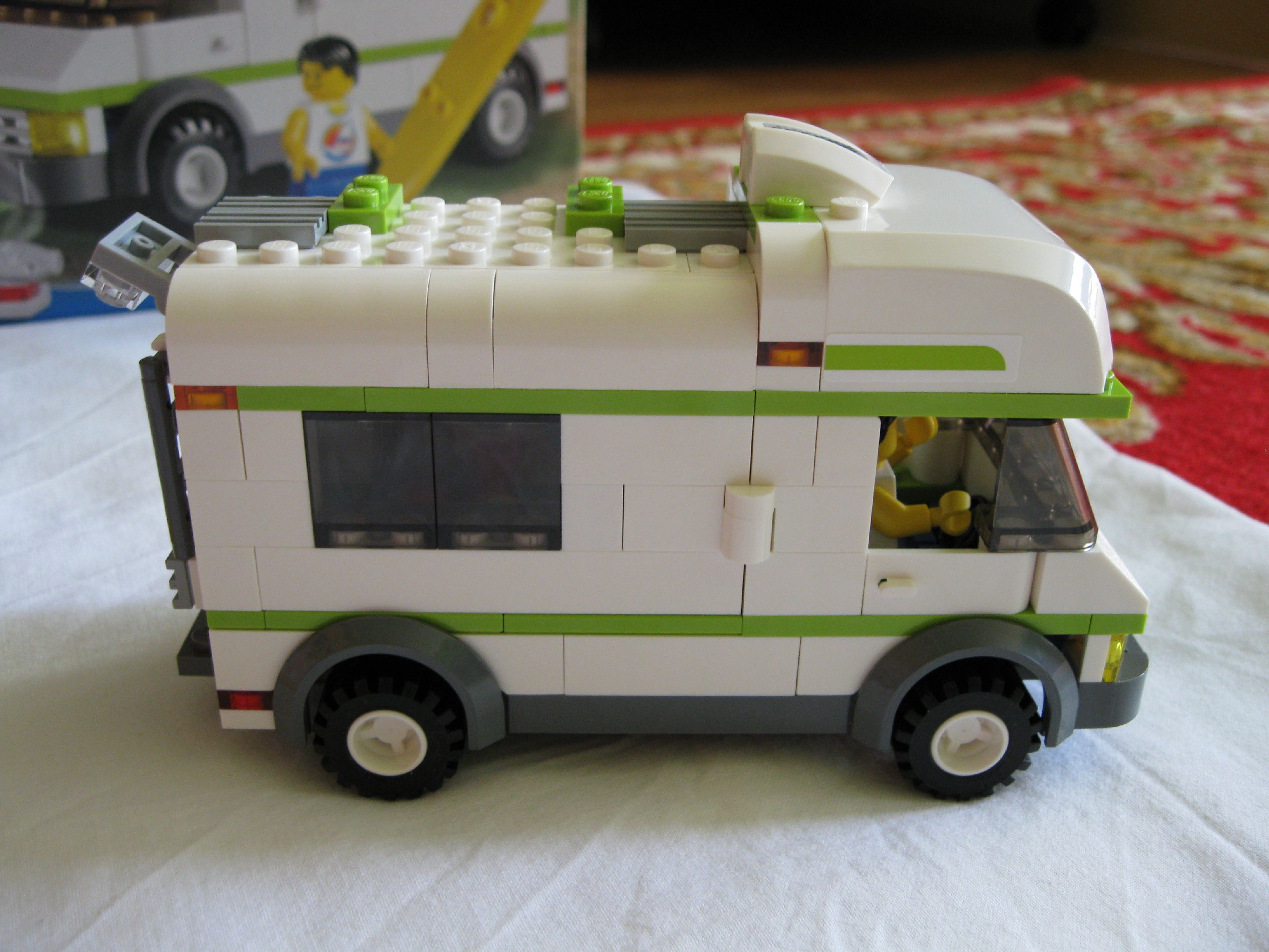 7639right2.jpg