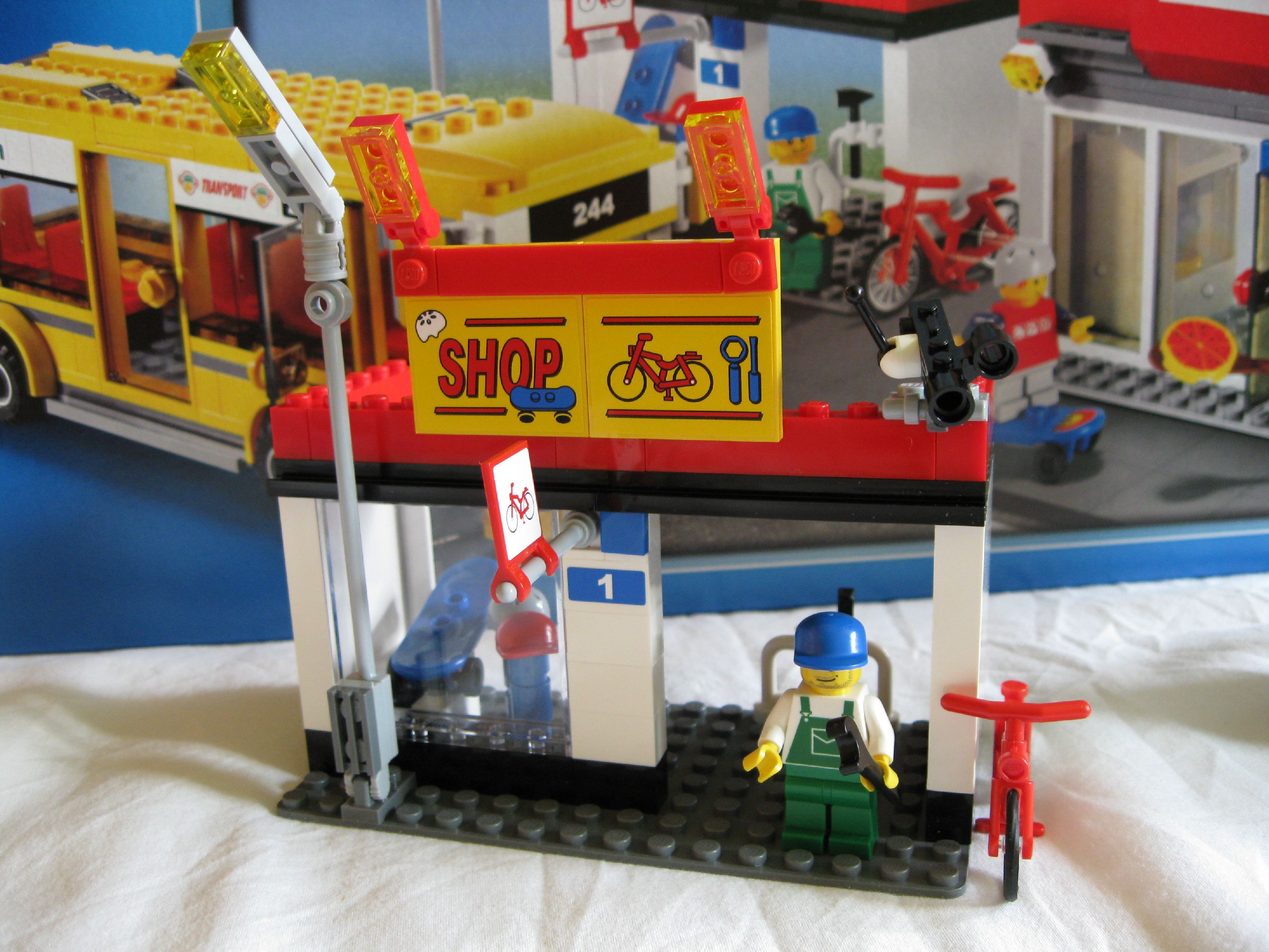 7641bikeshop.jpg