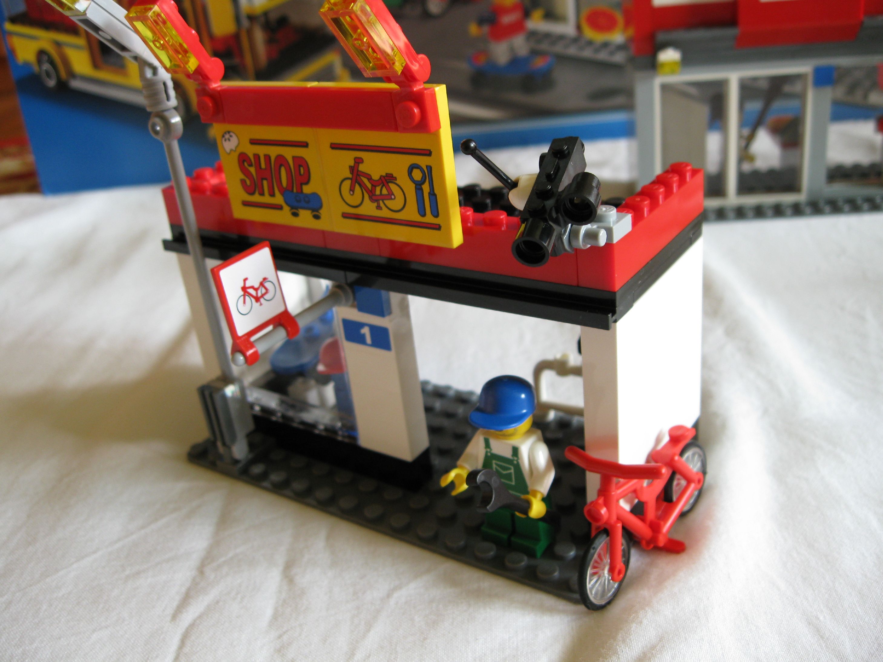 7641bikeshop2.jpg