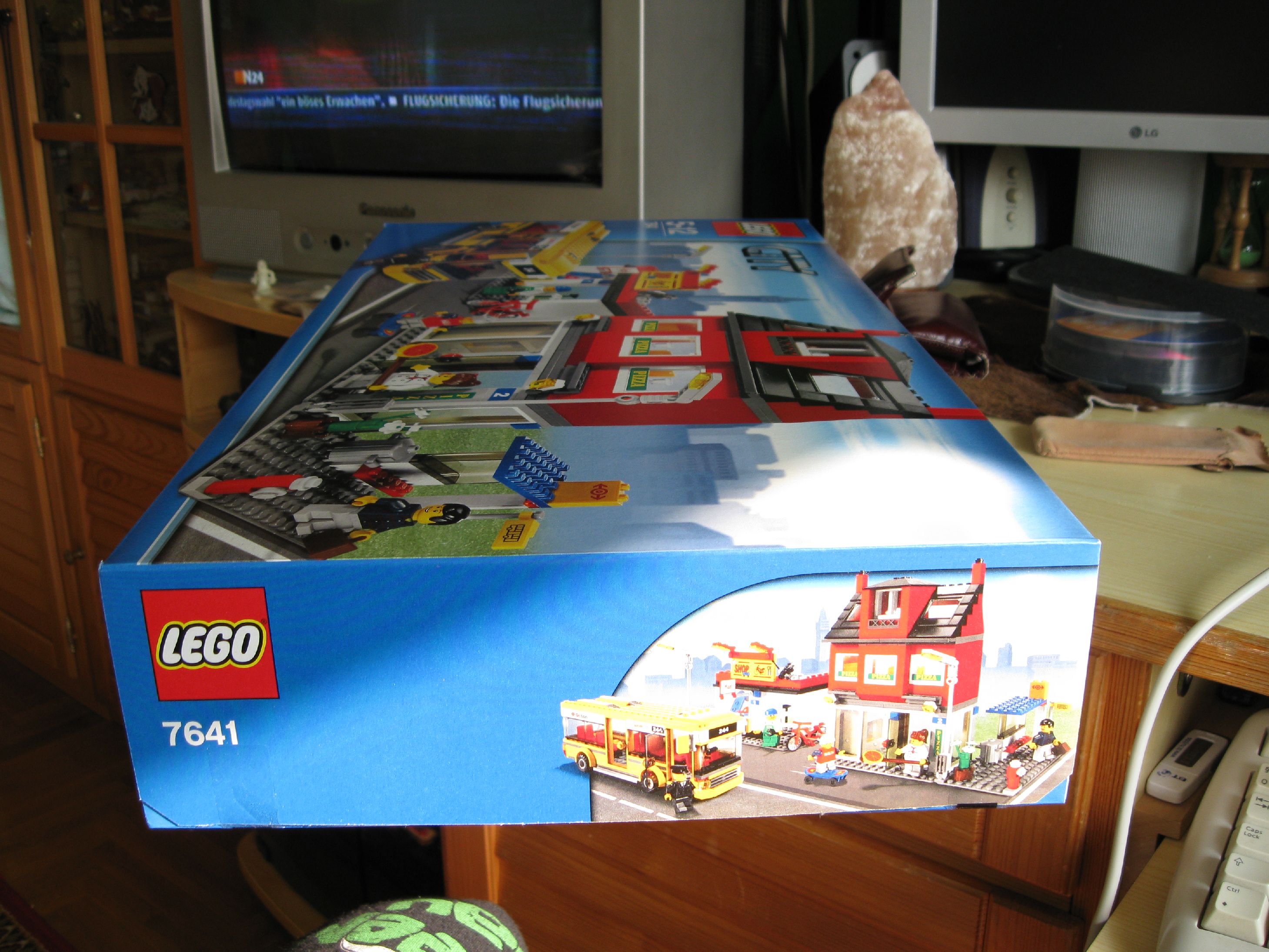 7641box7.jpg