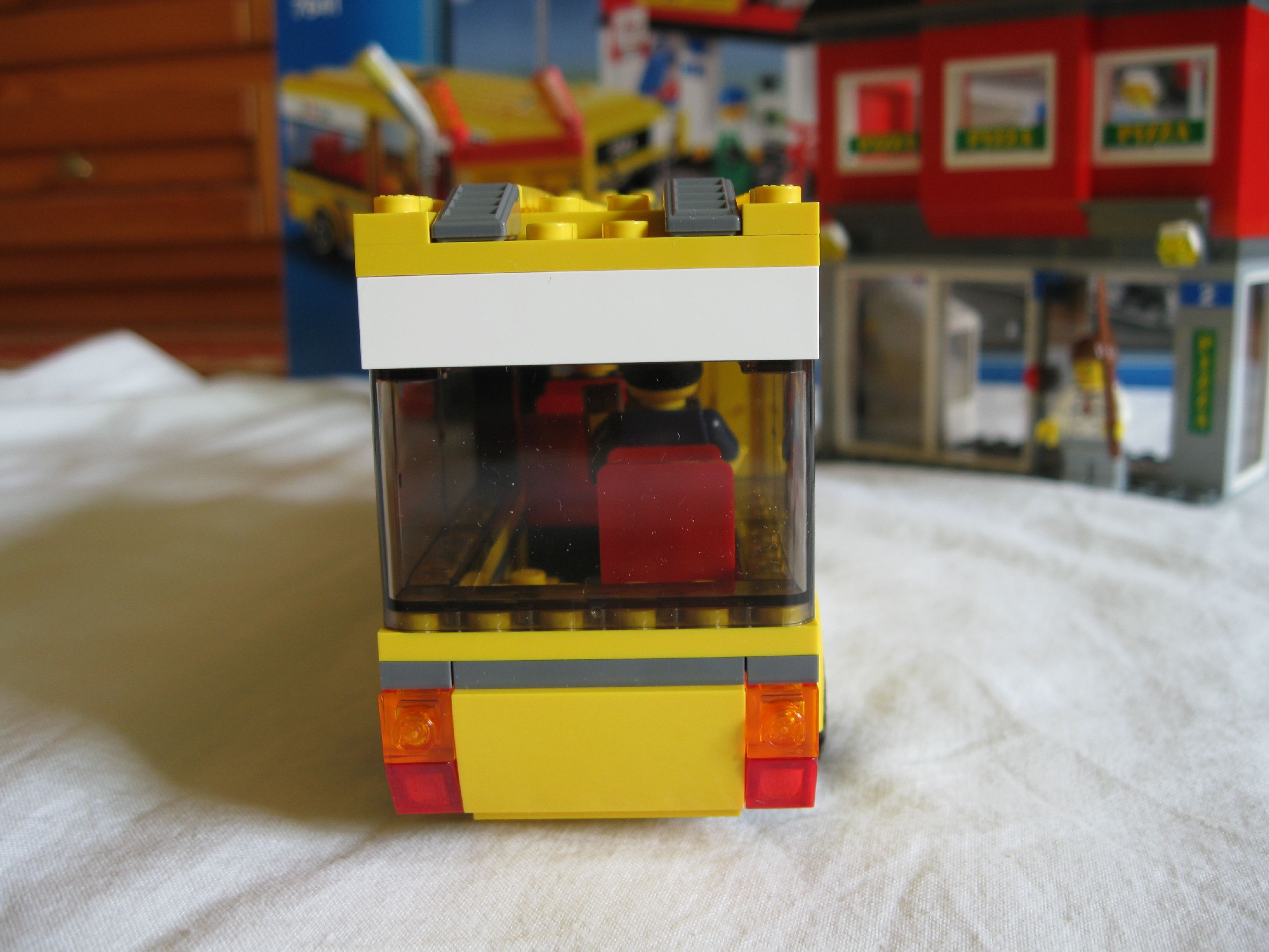 7641bus10.jpg