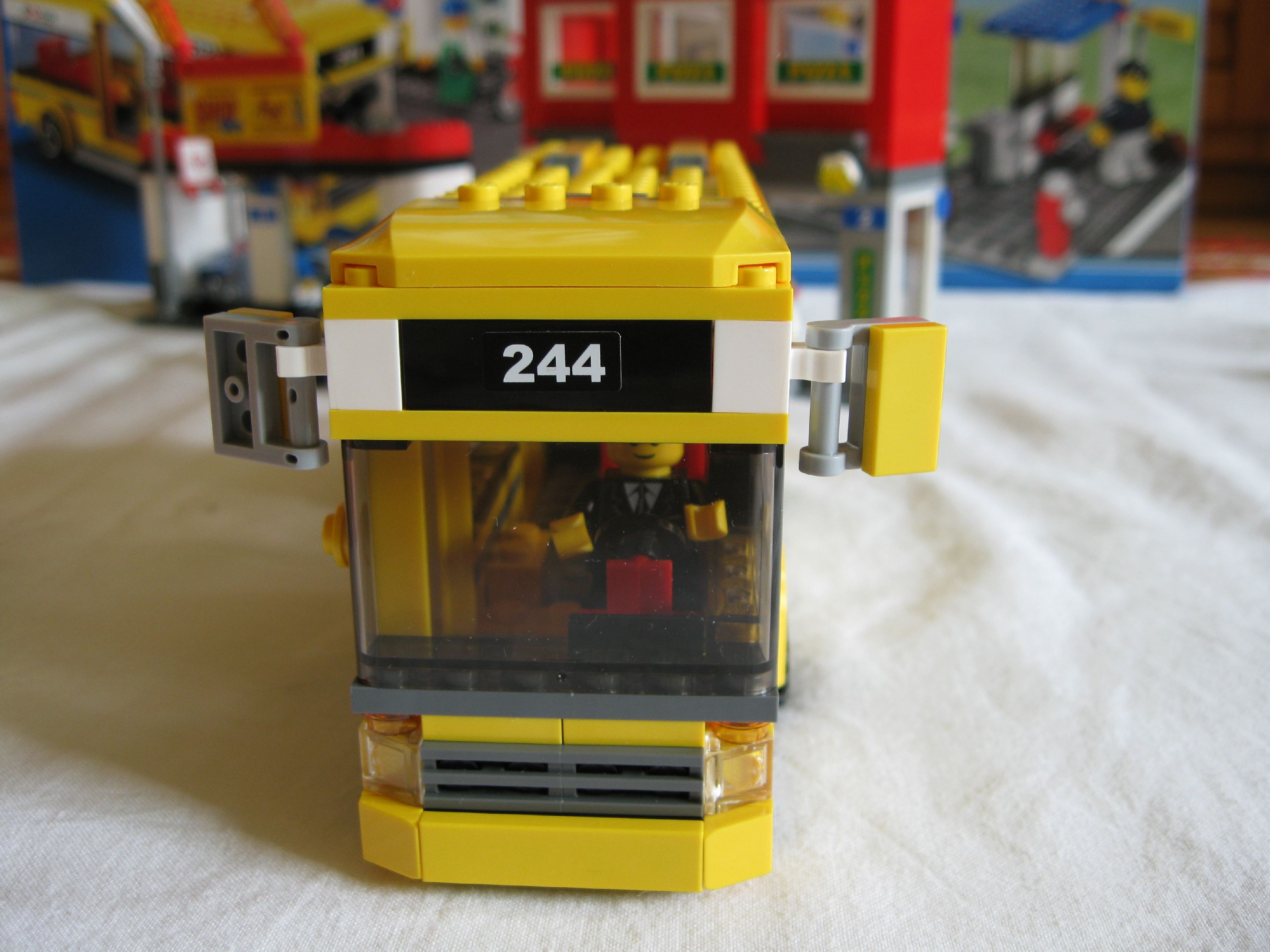 7641bus4.jpg