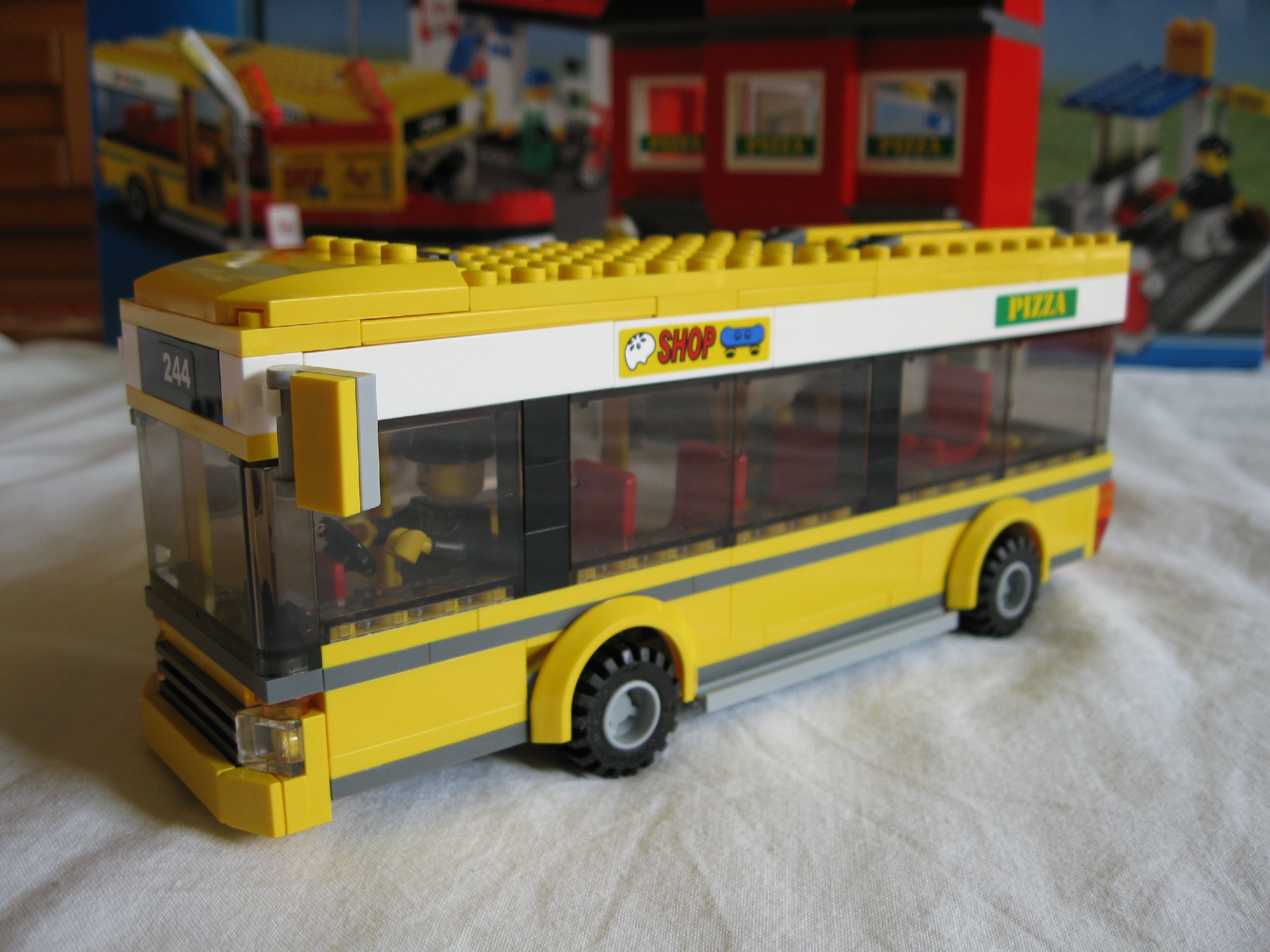 7641bus5.jpg