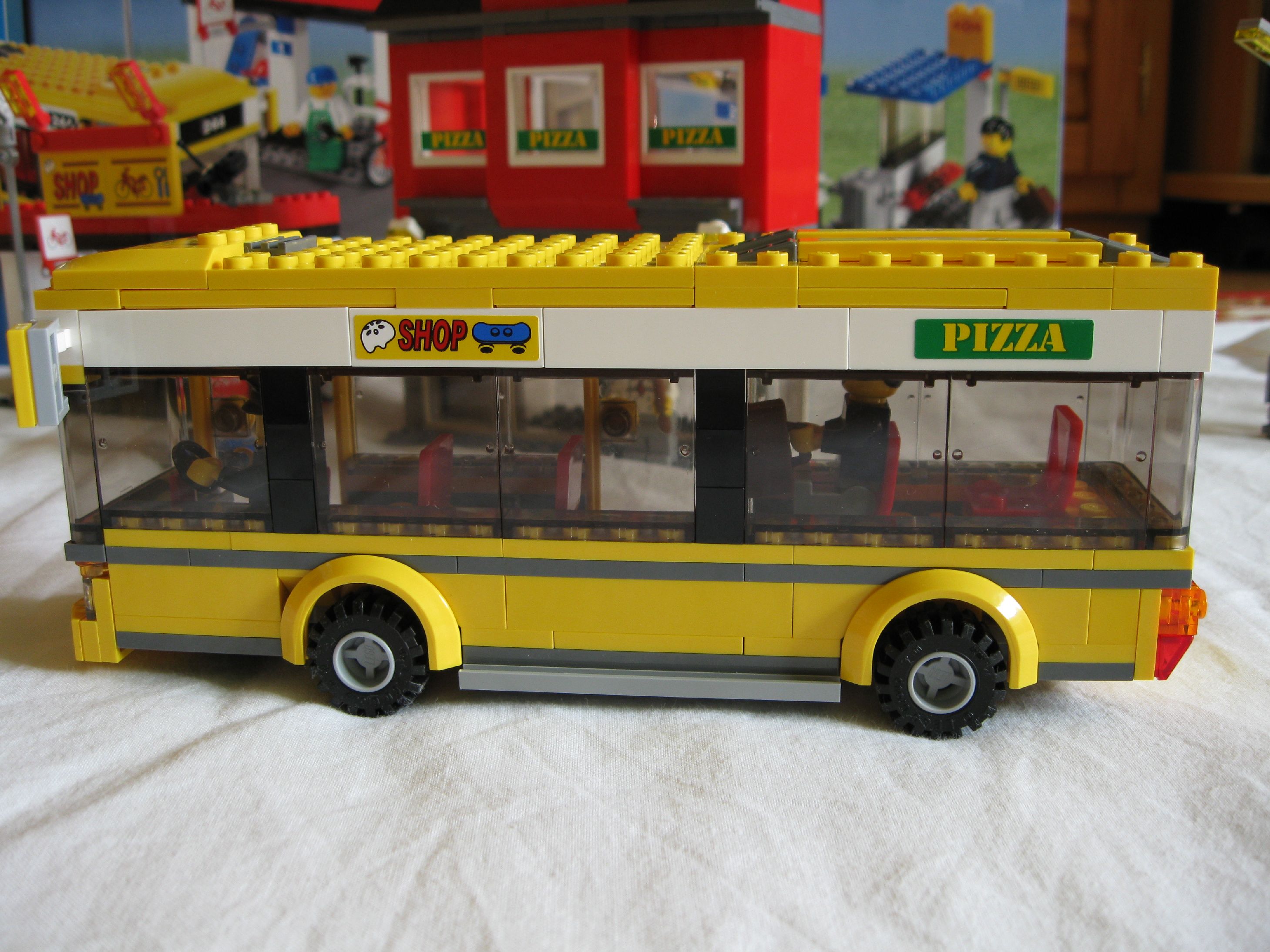 7641bus6.jpg