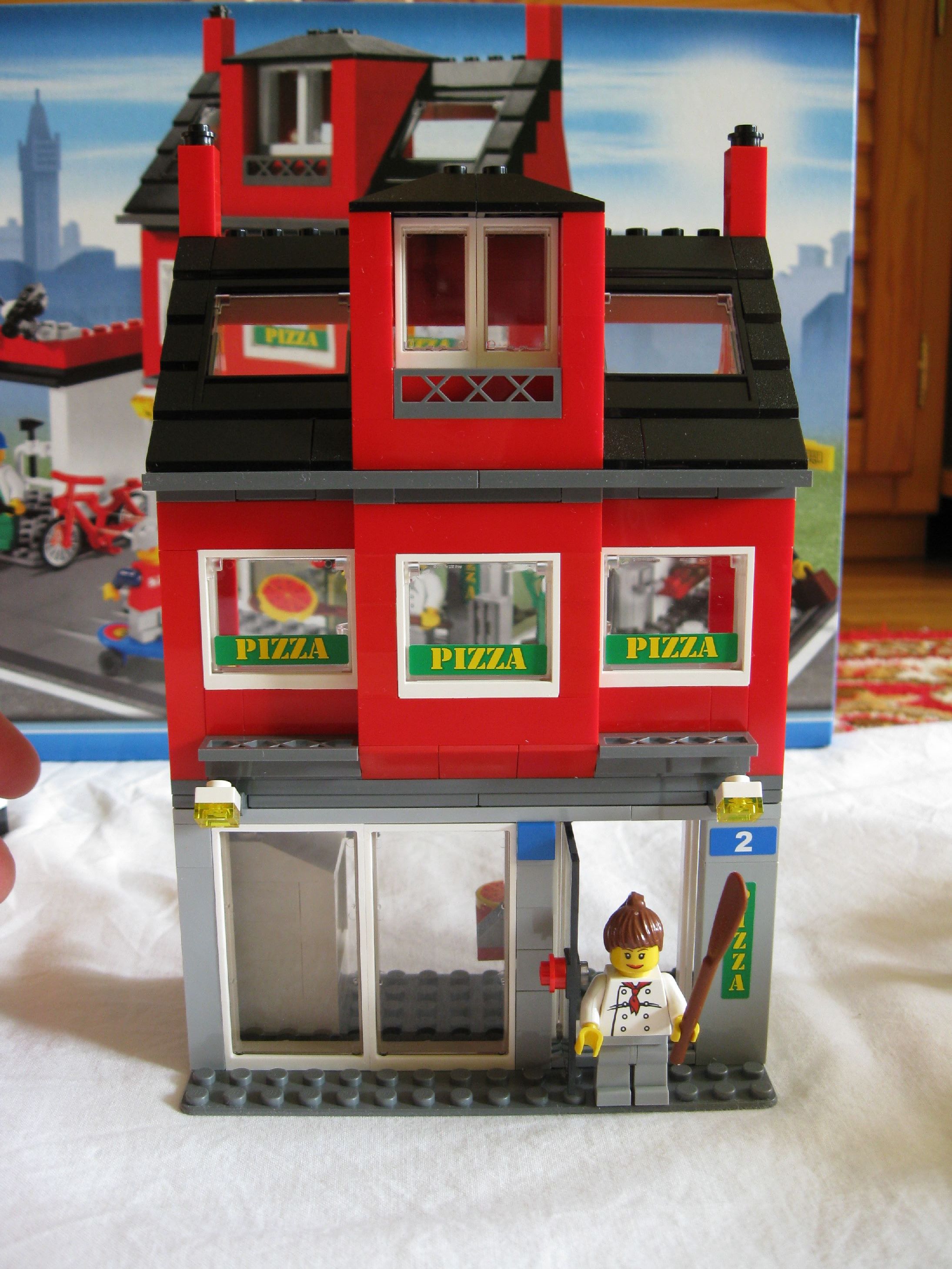 7641pizzeria10.jpg
