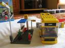 7641busandbusstop.jpg