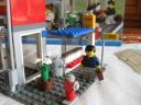 7641busstop.jpg