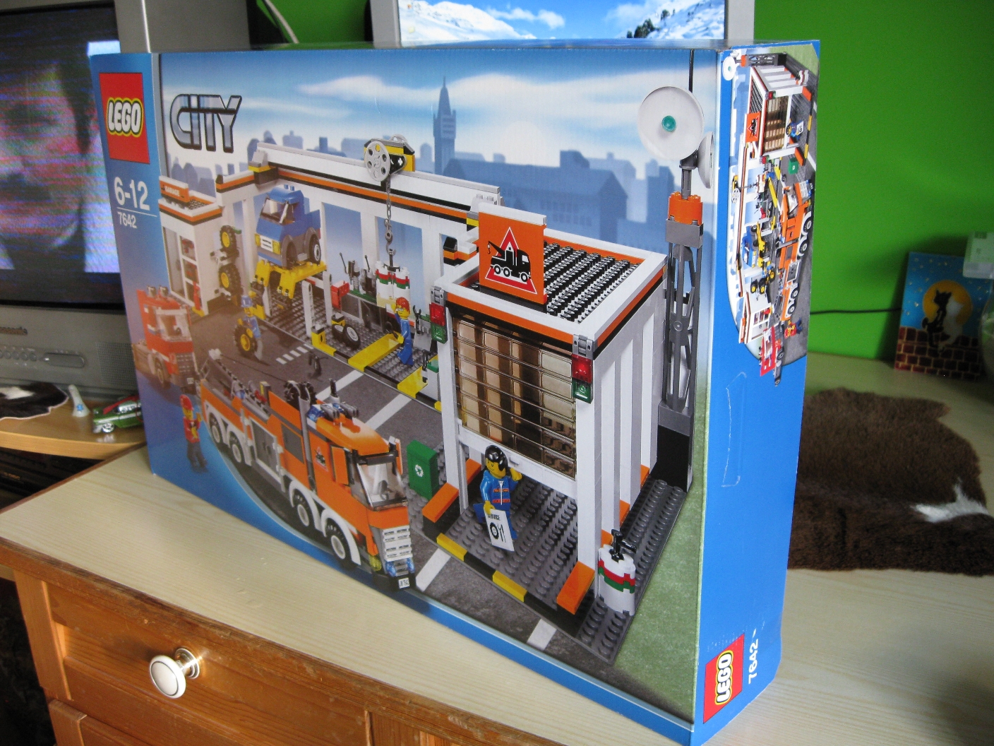 7642box2.jpg