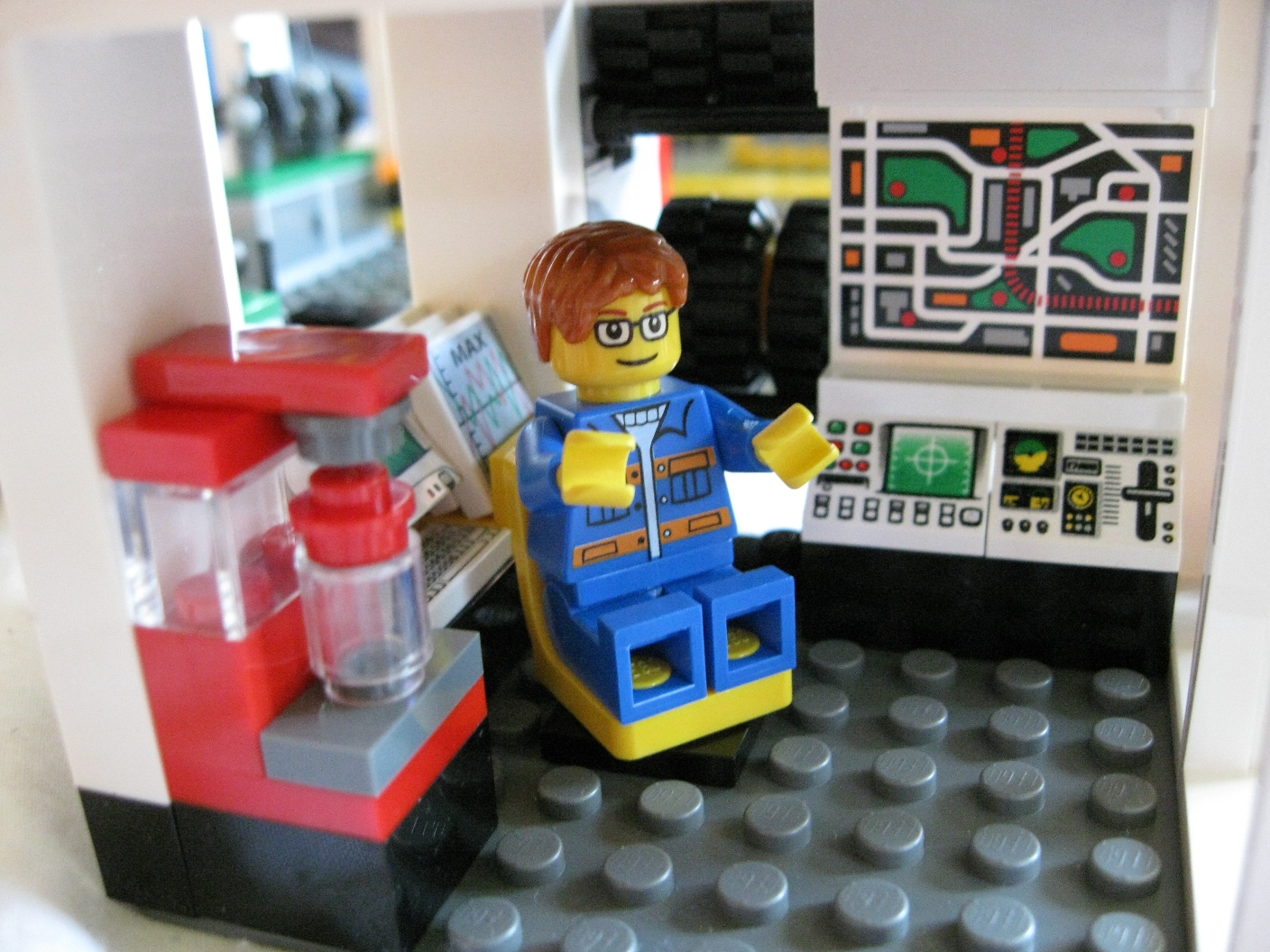 7642buildingoffice2.jpg