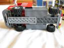 7642redtruckbottom.jpg