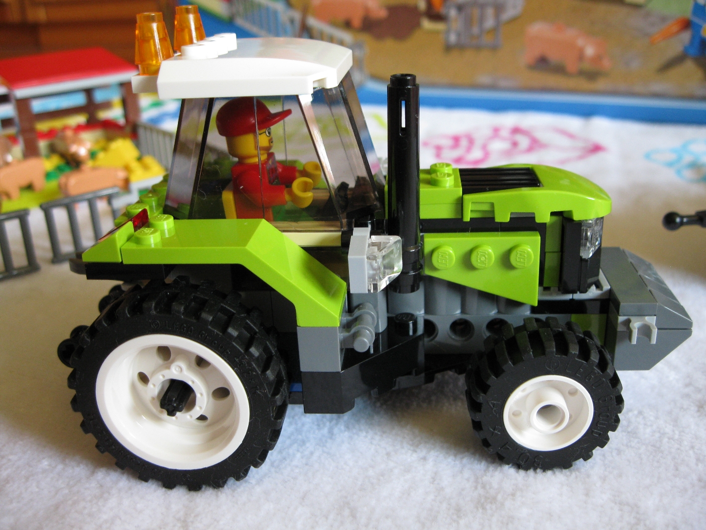 7684tractorright.jpg