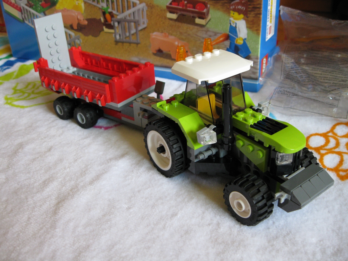 7684tractorwithtrailer.jpg
