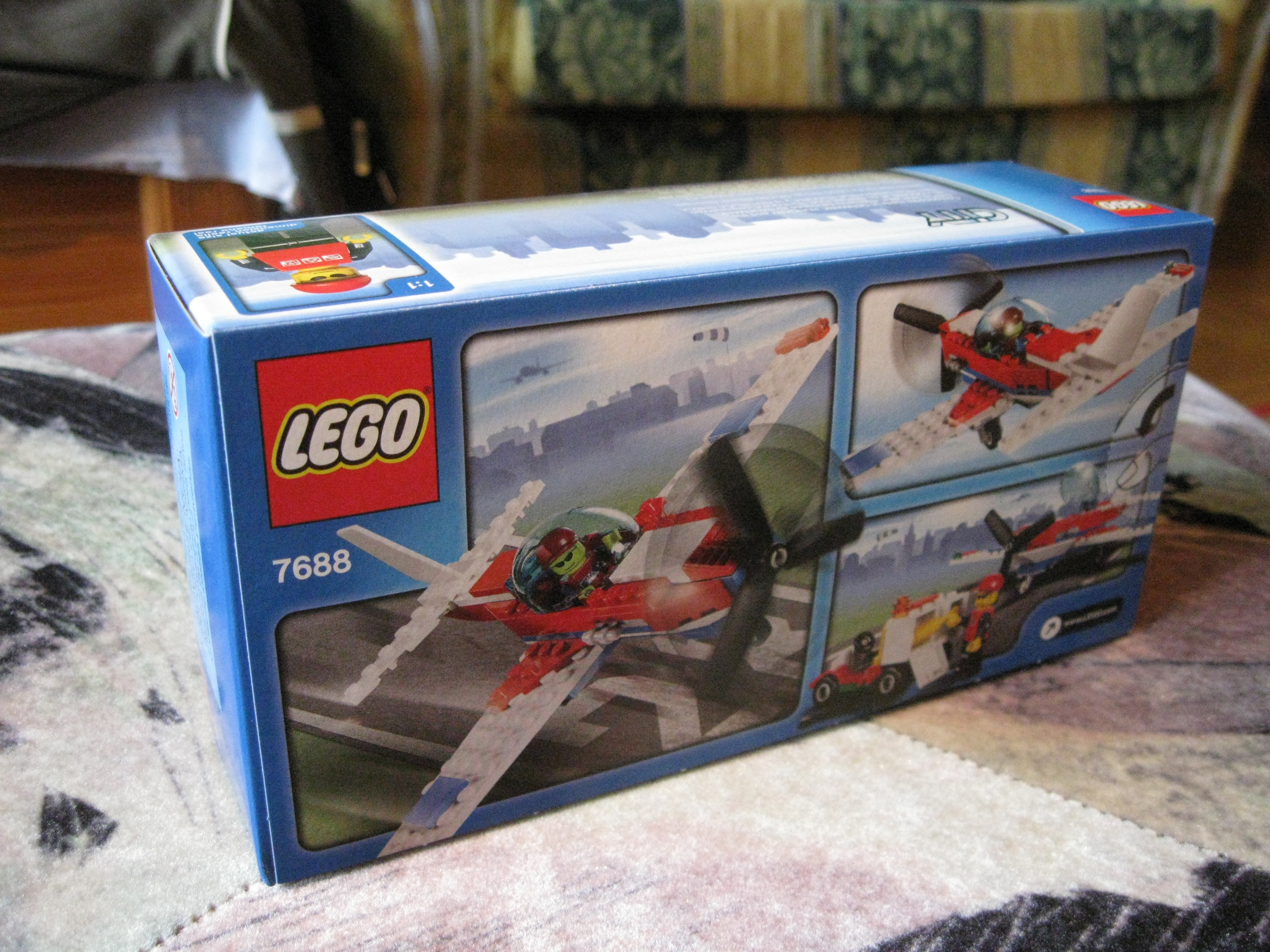 7688box3.jpg