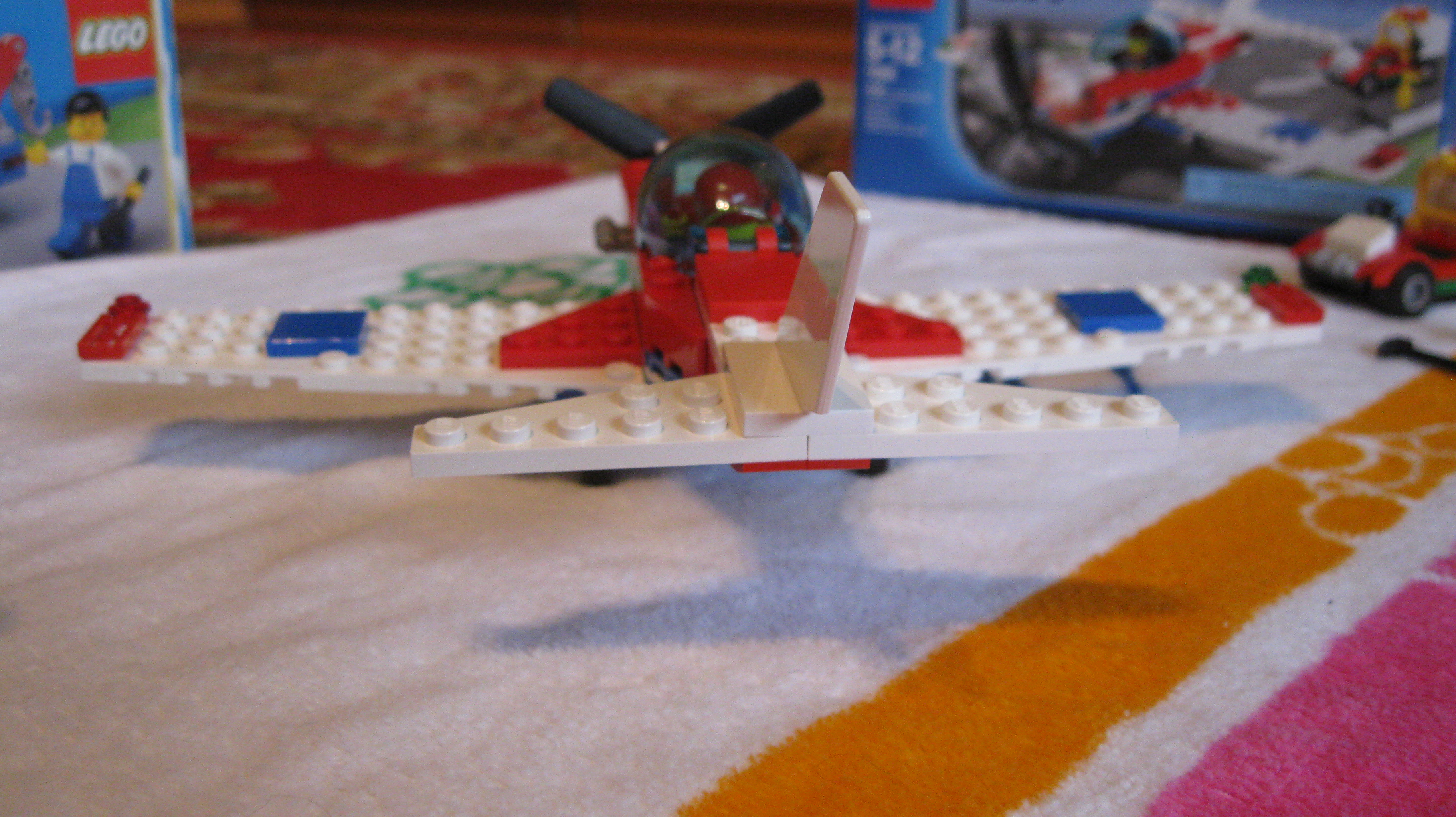 7688planeback2.jpg