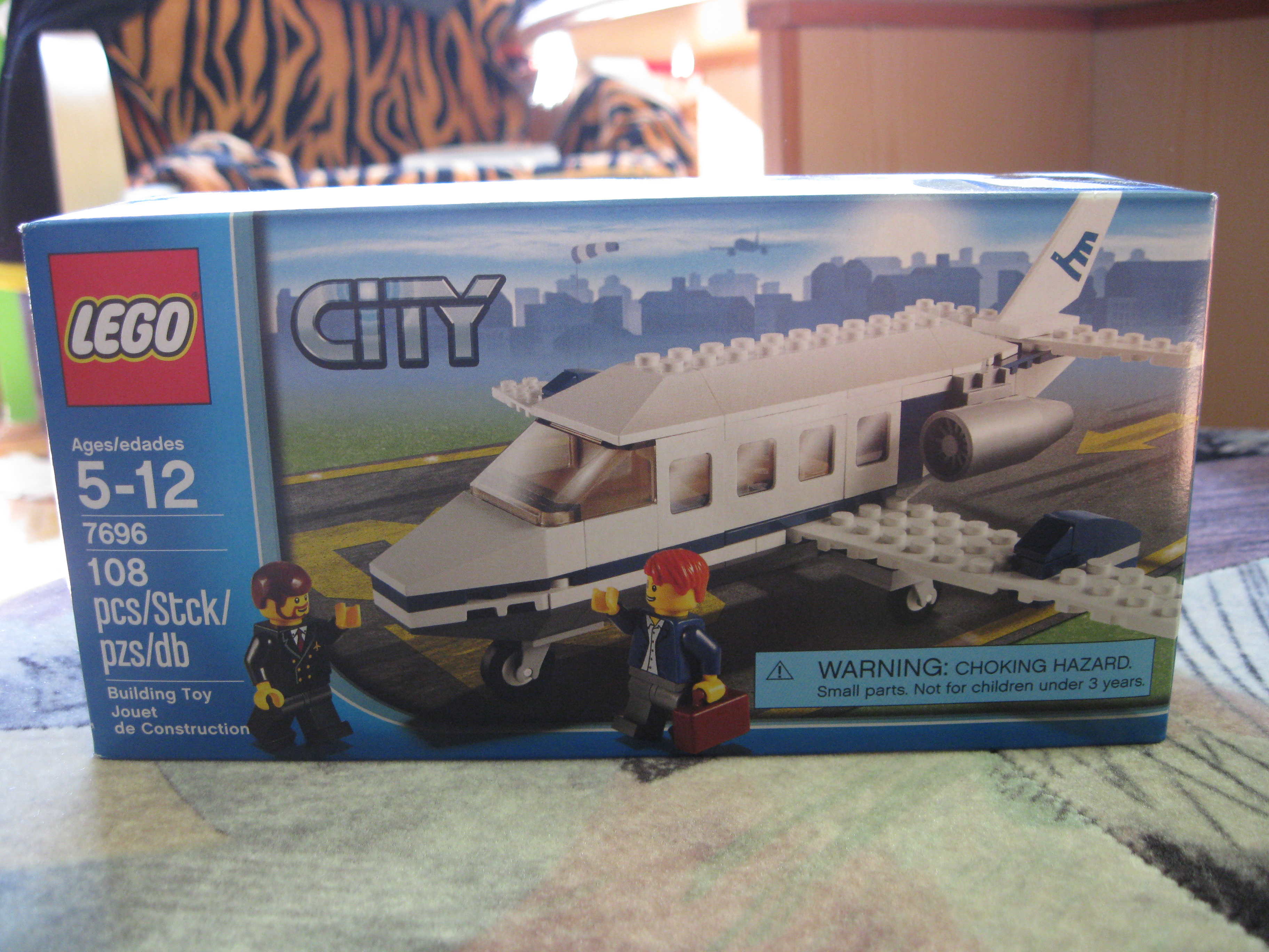 7696box10.jpg