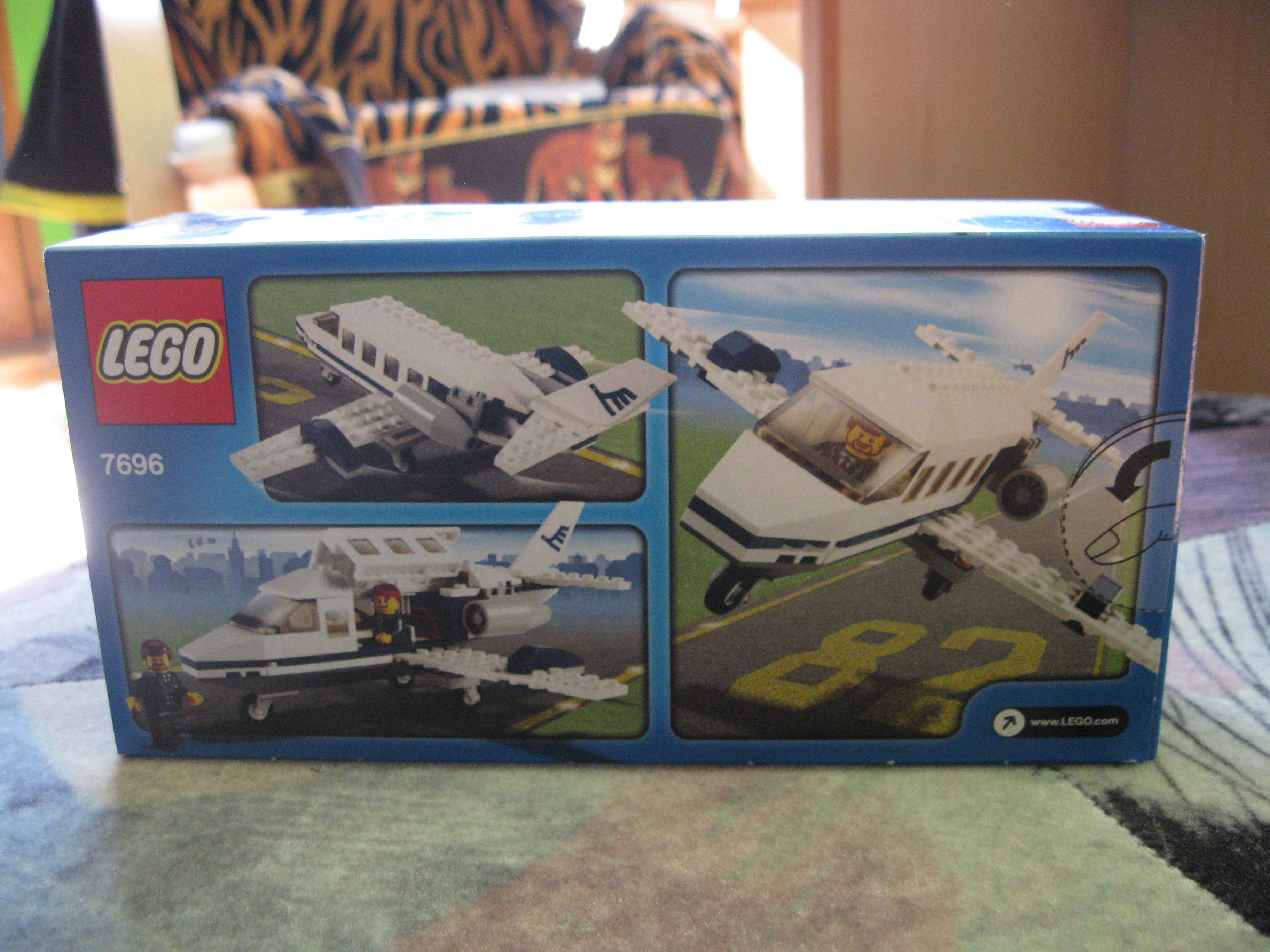 7696box12.jpg