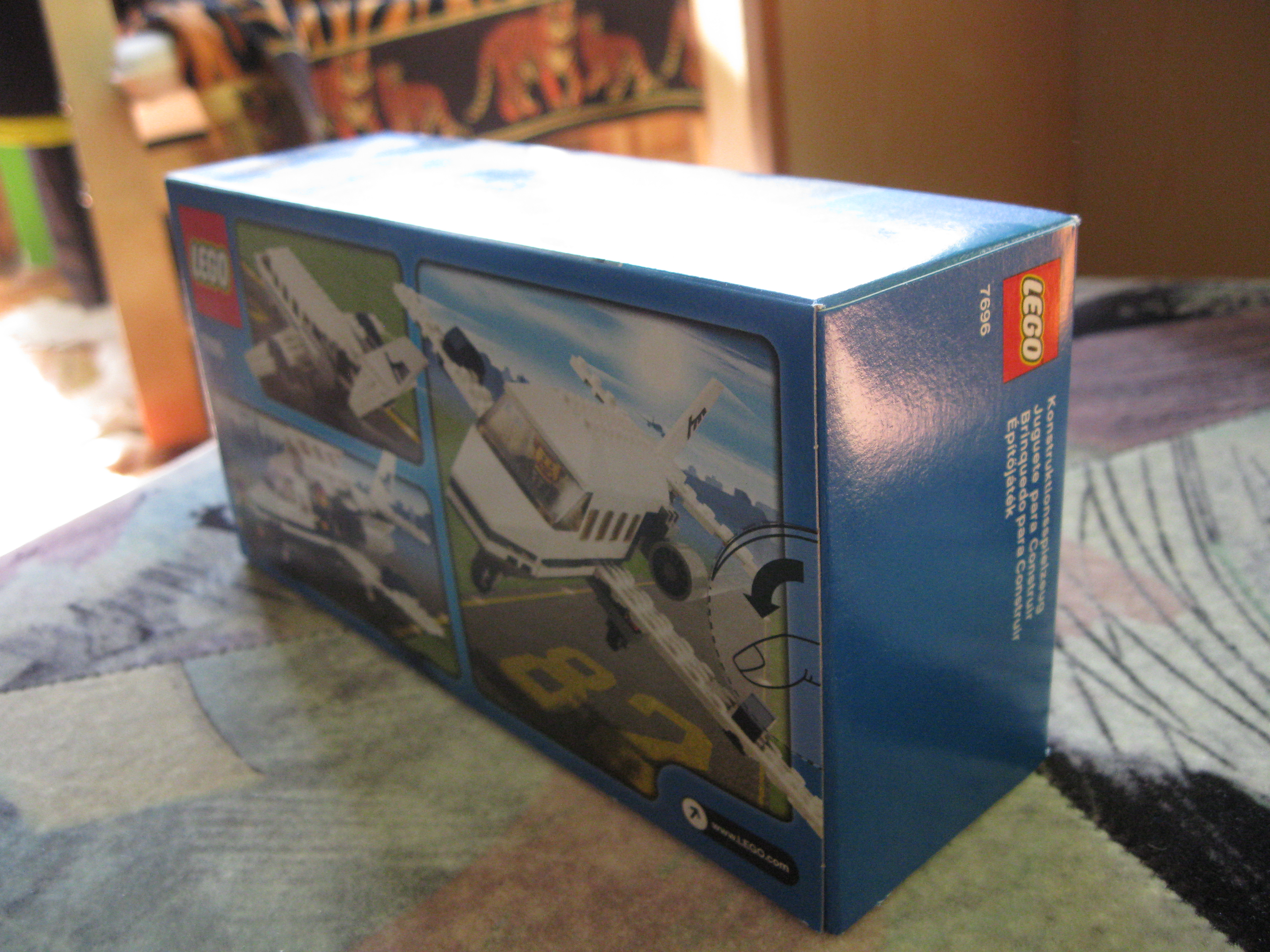 7696box13.jpg